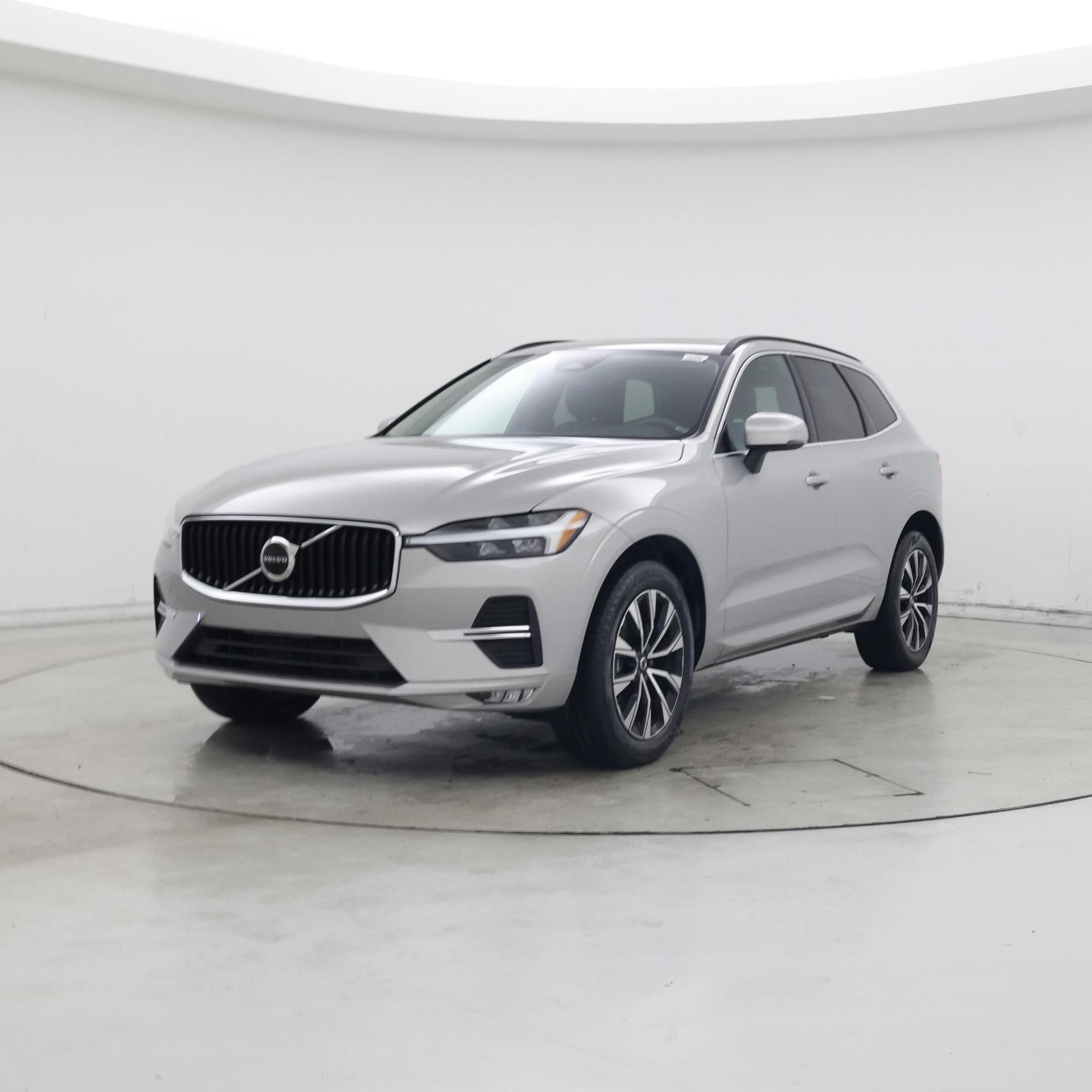 Thumbnail: 2023 Volvo XC60 - 4