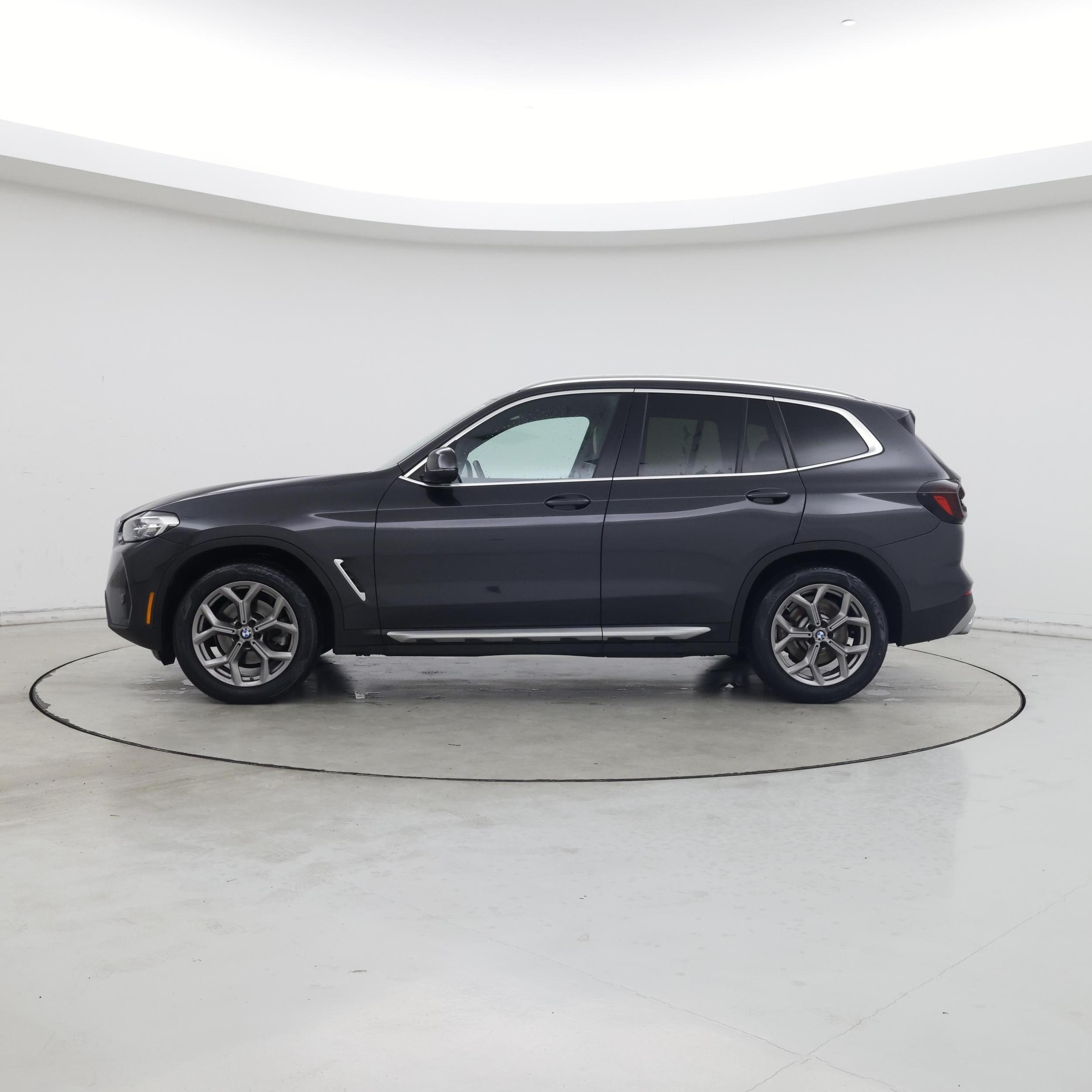 Thumbnail: 2022 BMW X3 - 3