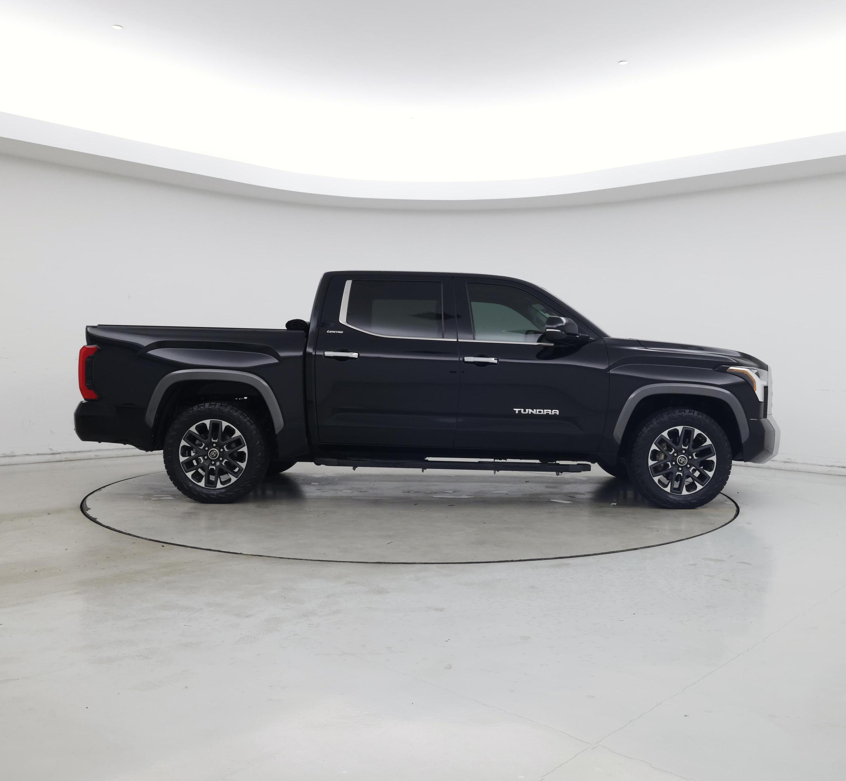 Thumbnail: 2023 Toyota Tundra - 7