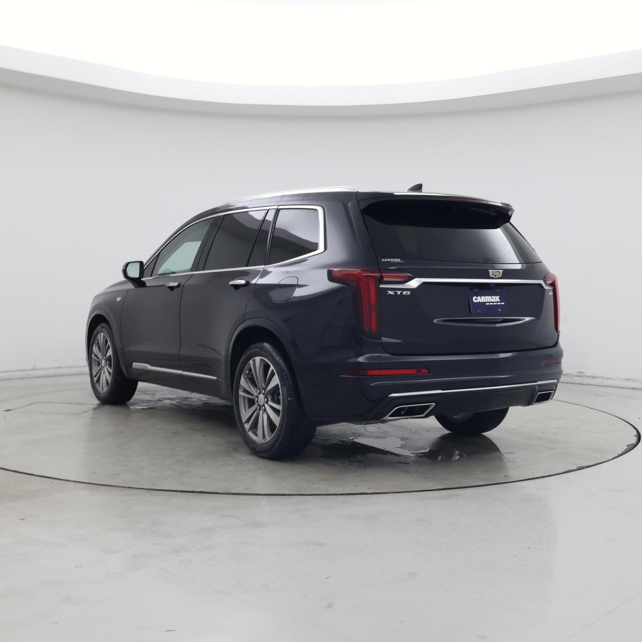 Thumbnail: 2022 Cadillac XT6 - 2