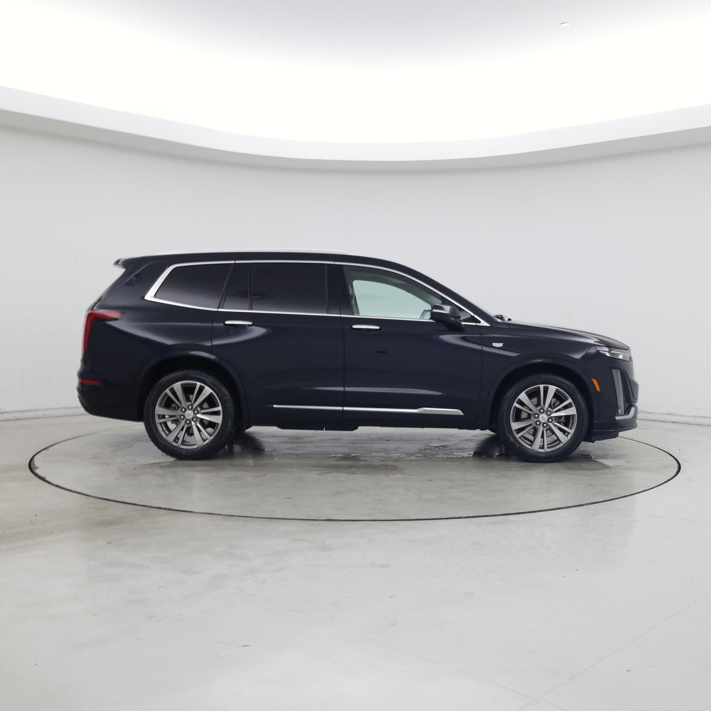 Thumbnail: 2022 Cadillac XT6 - 7