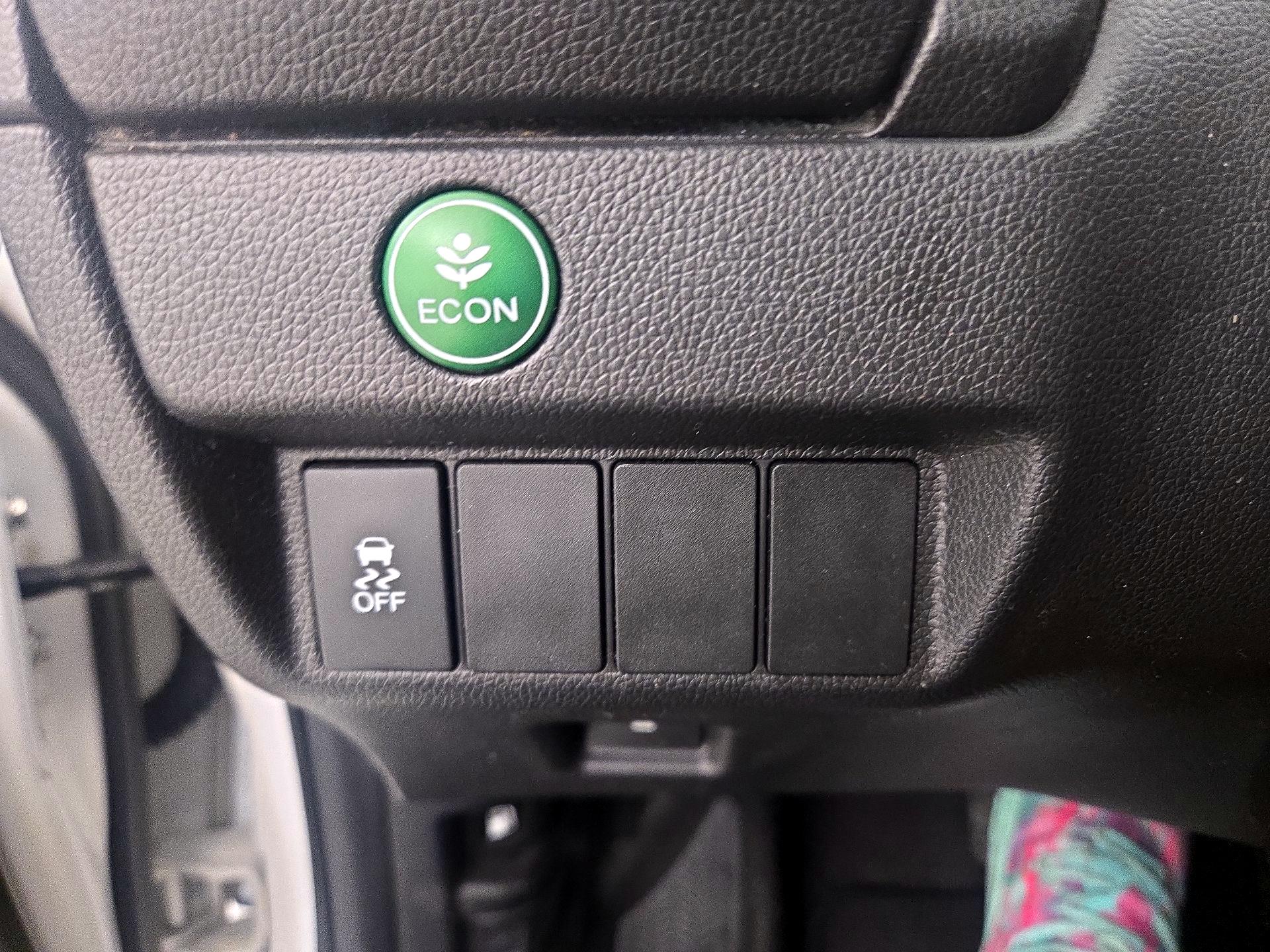 Thumbnail: 2015 Honda Fit - 13