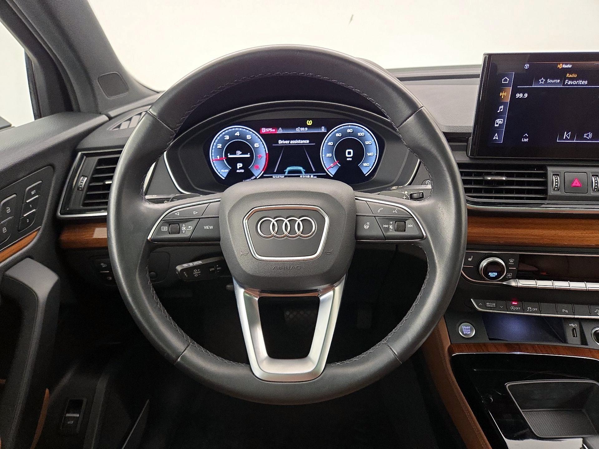 Thumbnail: 2021 Audi Q5 - 10