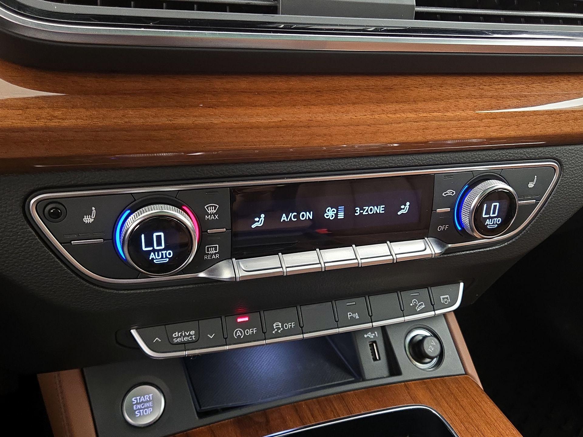 Thumbnail: 2021 Audi Q5 - 16