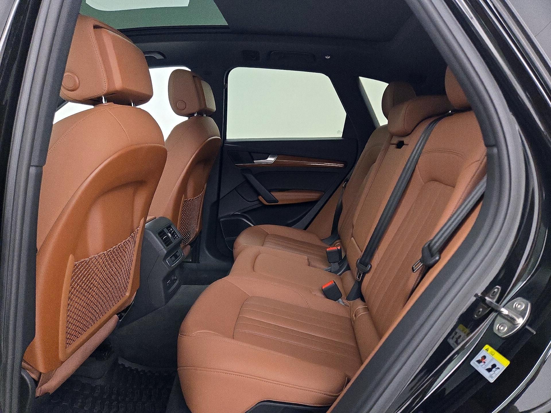 Thumbnail: 2021 Audi Q5 - 20