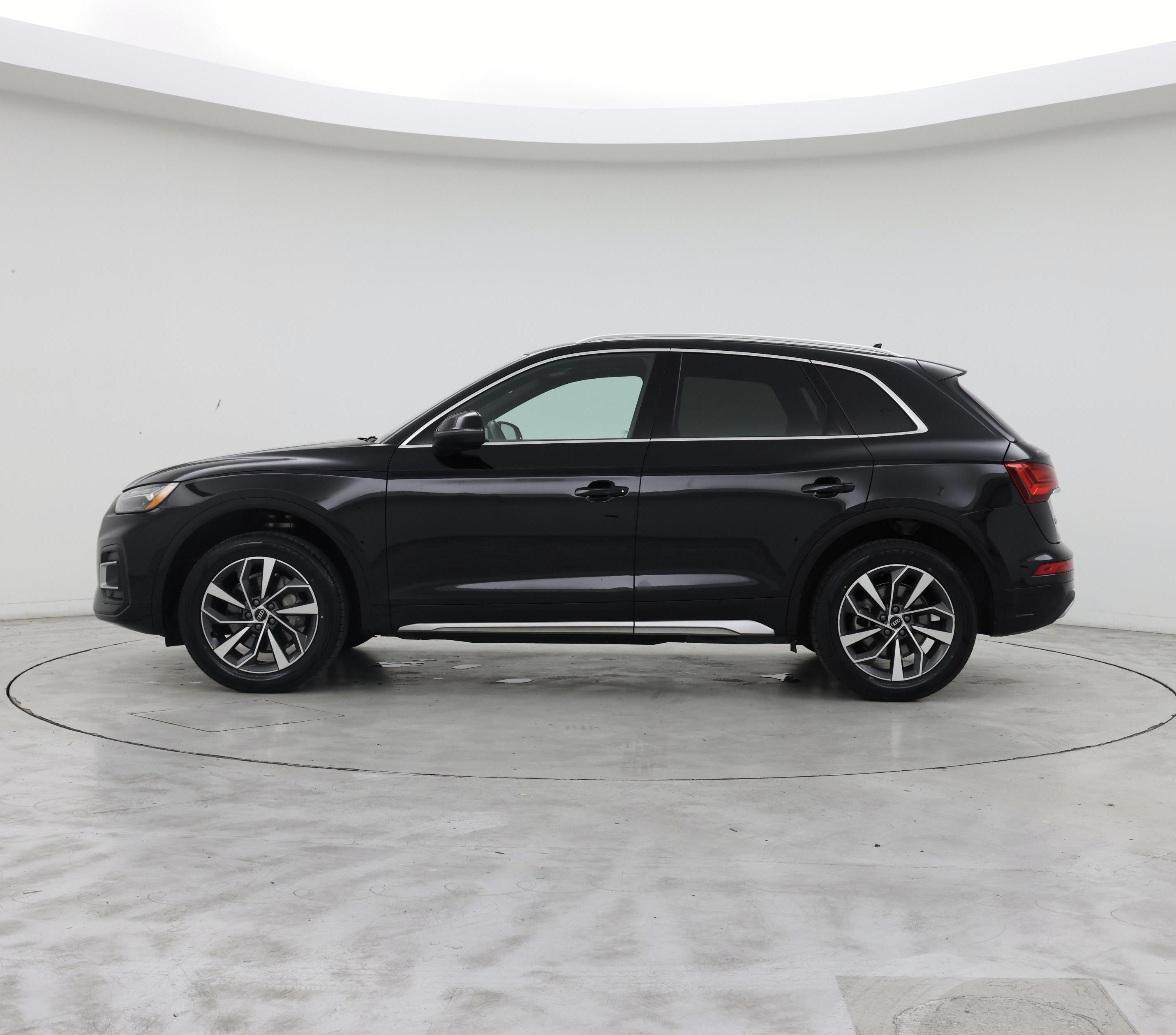 Thumbnail: 2021 Audi Q5 - 3