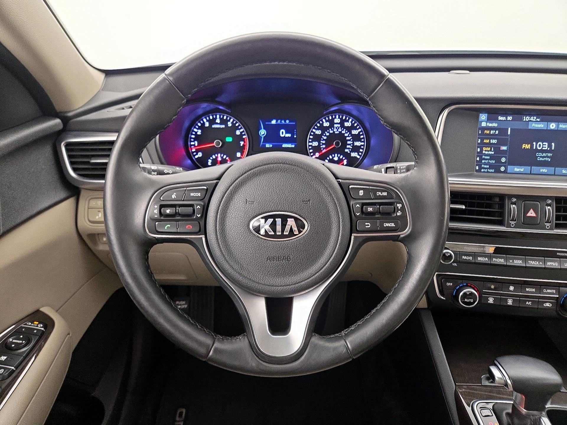 Thumbnail: 2018 Kia Optima - 10