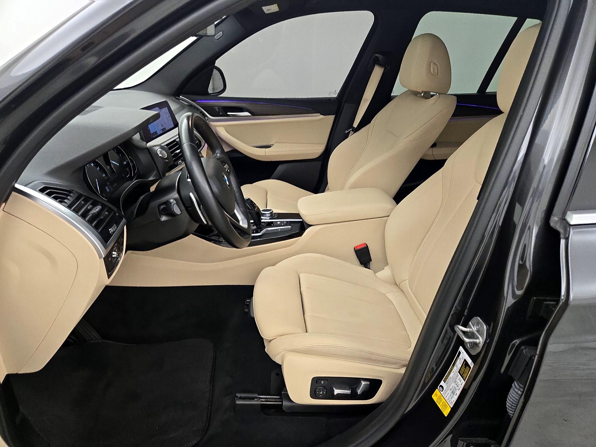 Thumbnail: 2021 BMW X3 - 11
