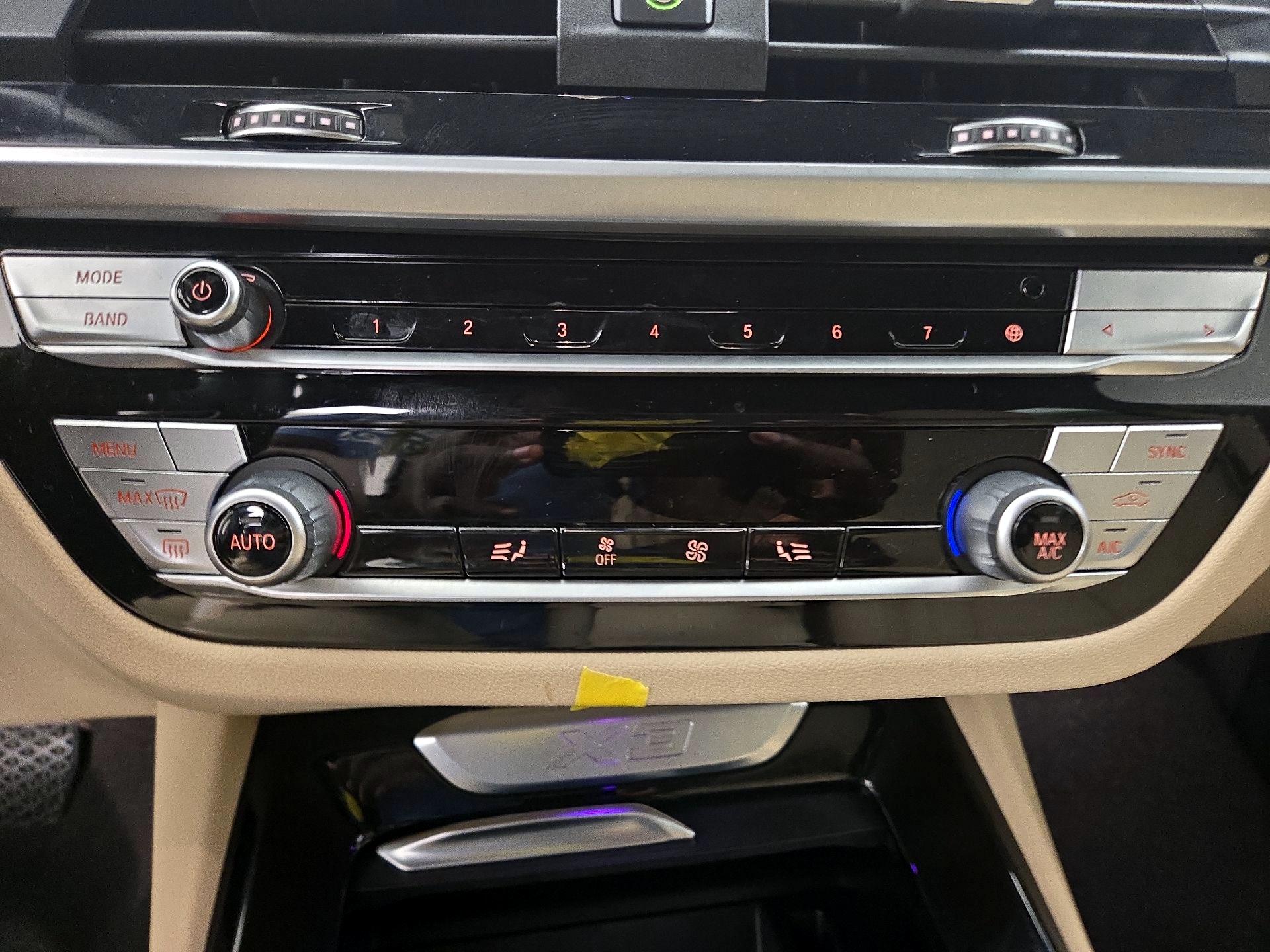 Thumbnail: 2021 BMW X3 - 17