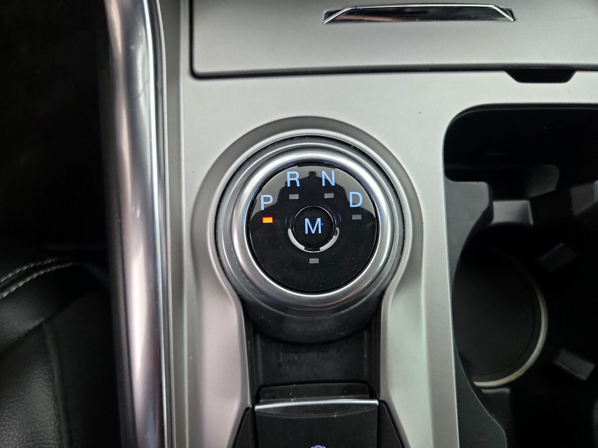 Thumbnail: 2020 Ford Explorer - 18