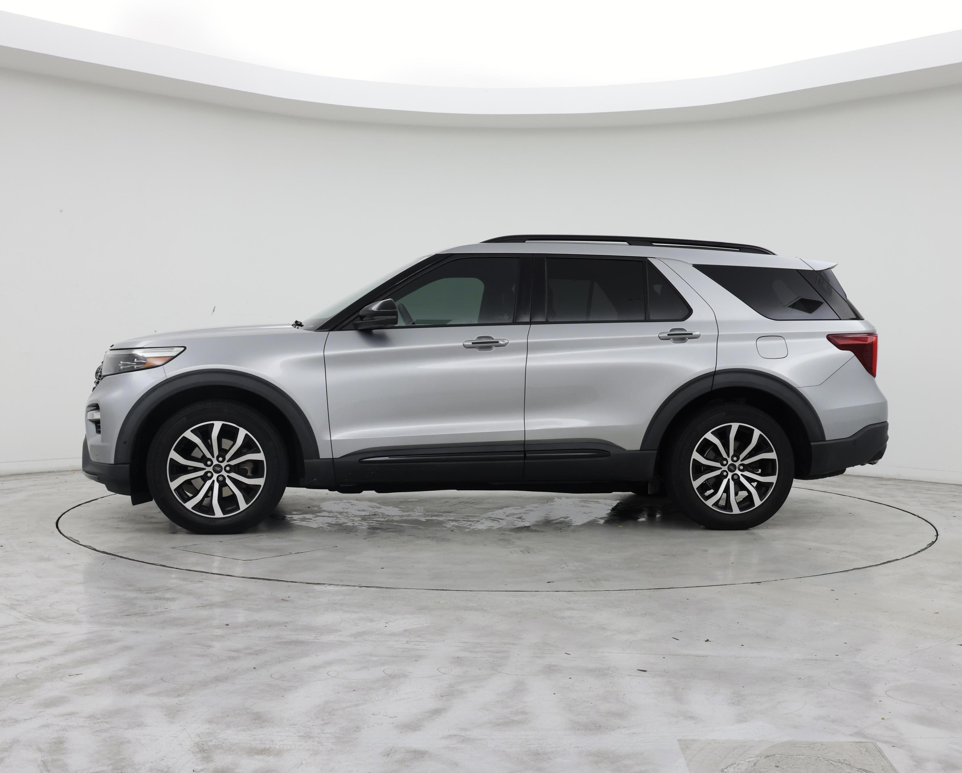 Thumbnail: 2020 Ford Explorer - 3
