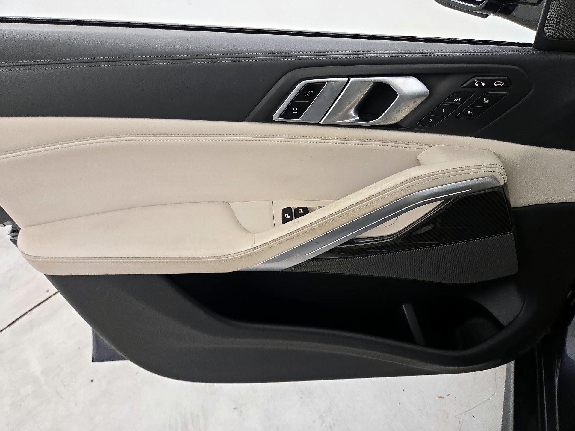 Thumbnail: 2020 BMW X6 - 12