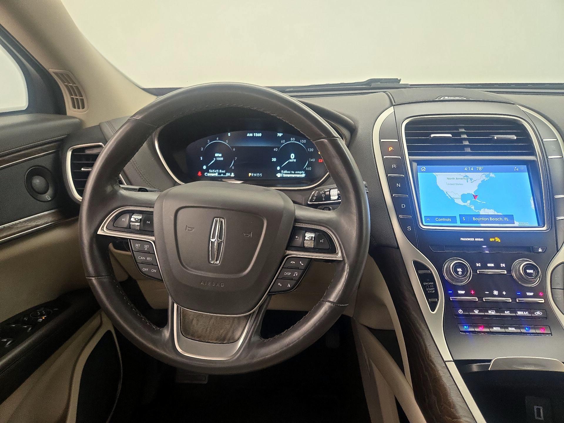 Thumbnail: 2019 Lincoln Nautilus - 10