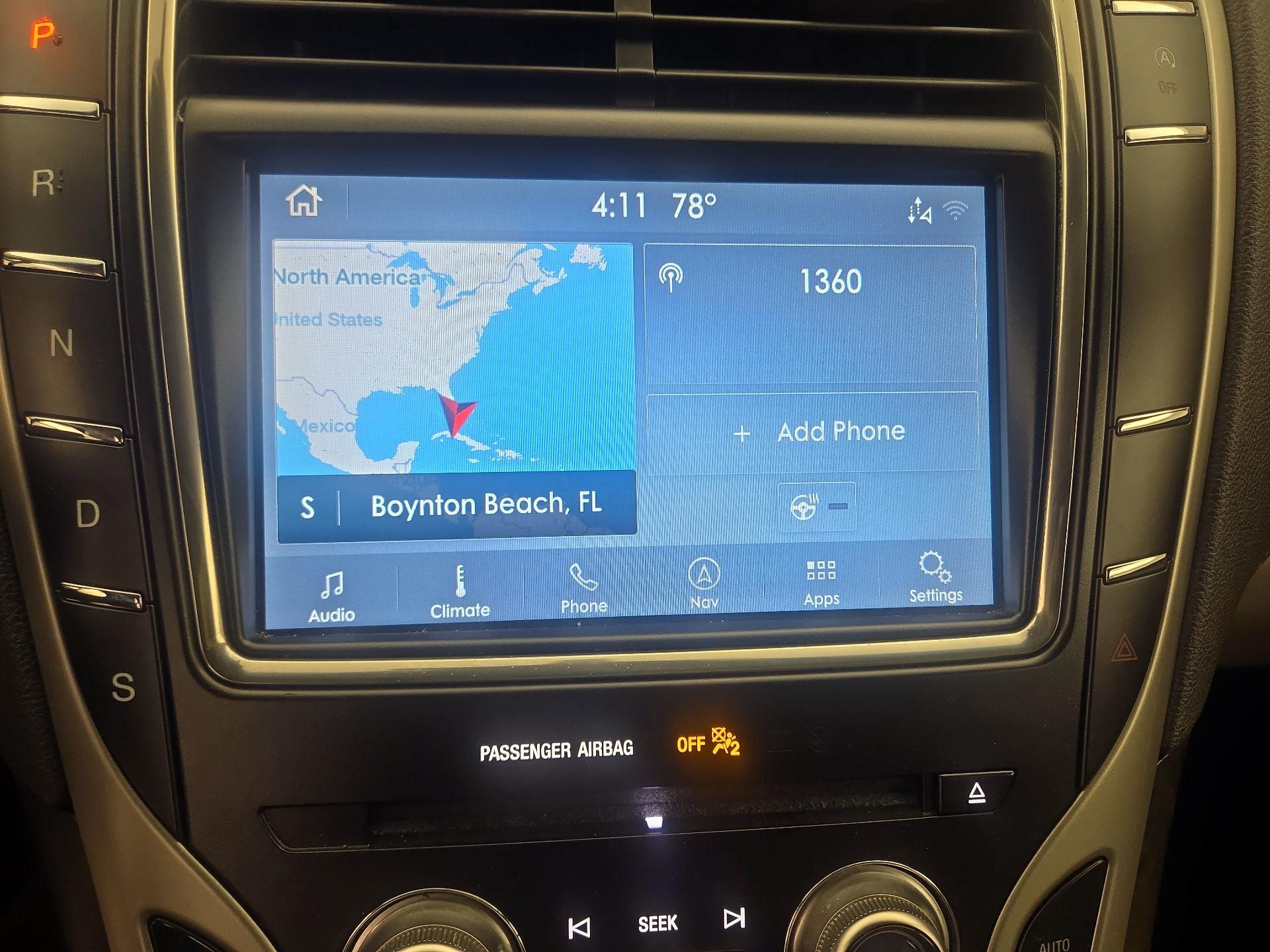 Thumbnail: 2019 Lincoln Nautilus - 16