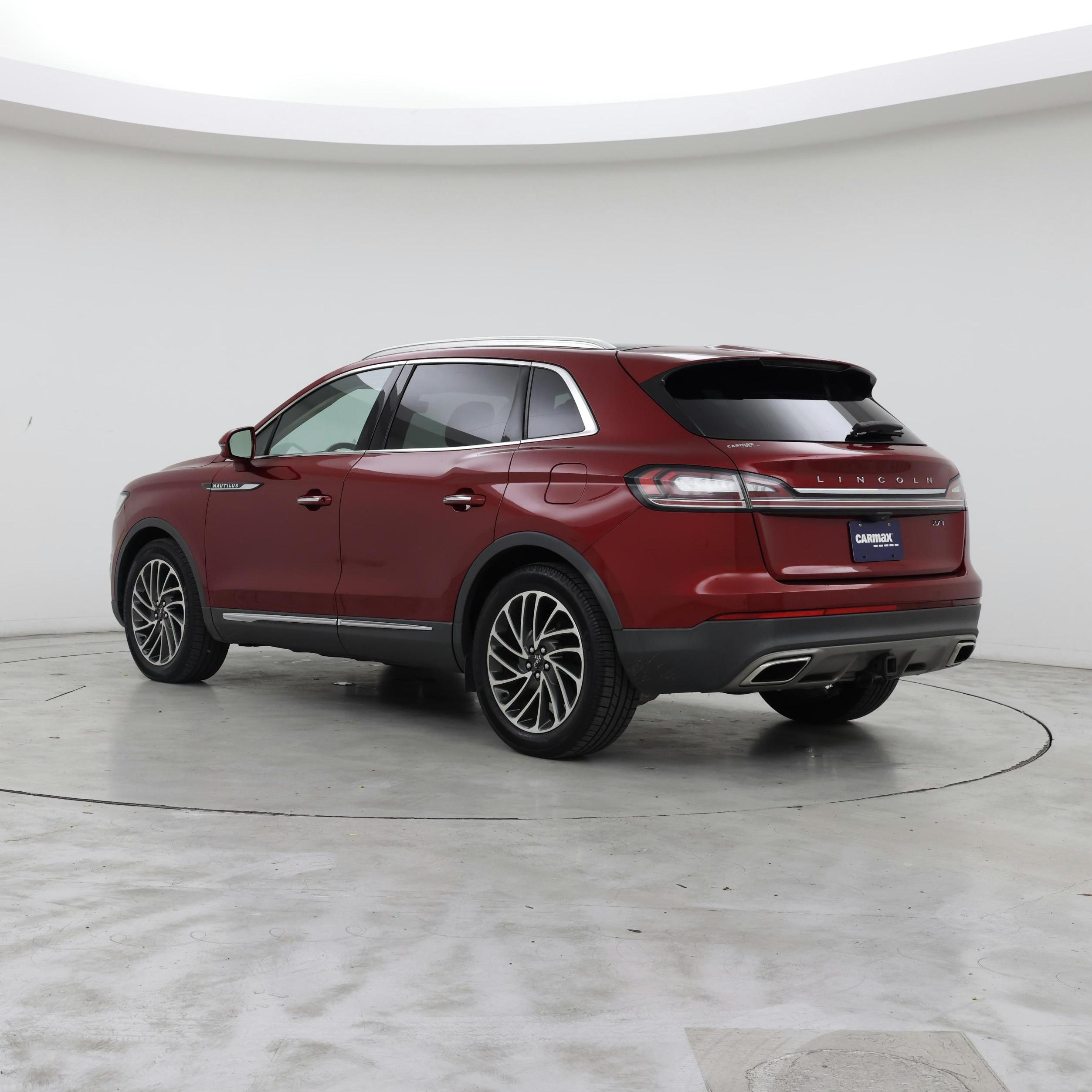 Thumbnail: 2019 Lincoln Nautilus - 2