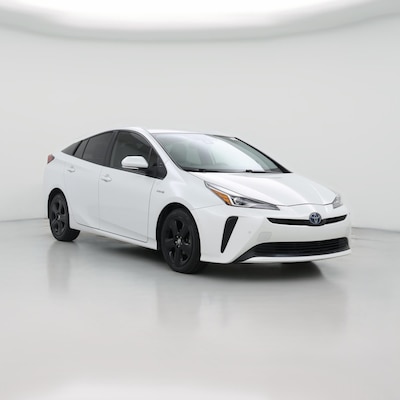 White 2021 Toyota Prius XLE