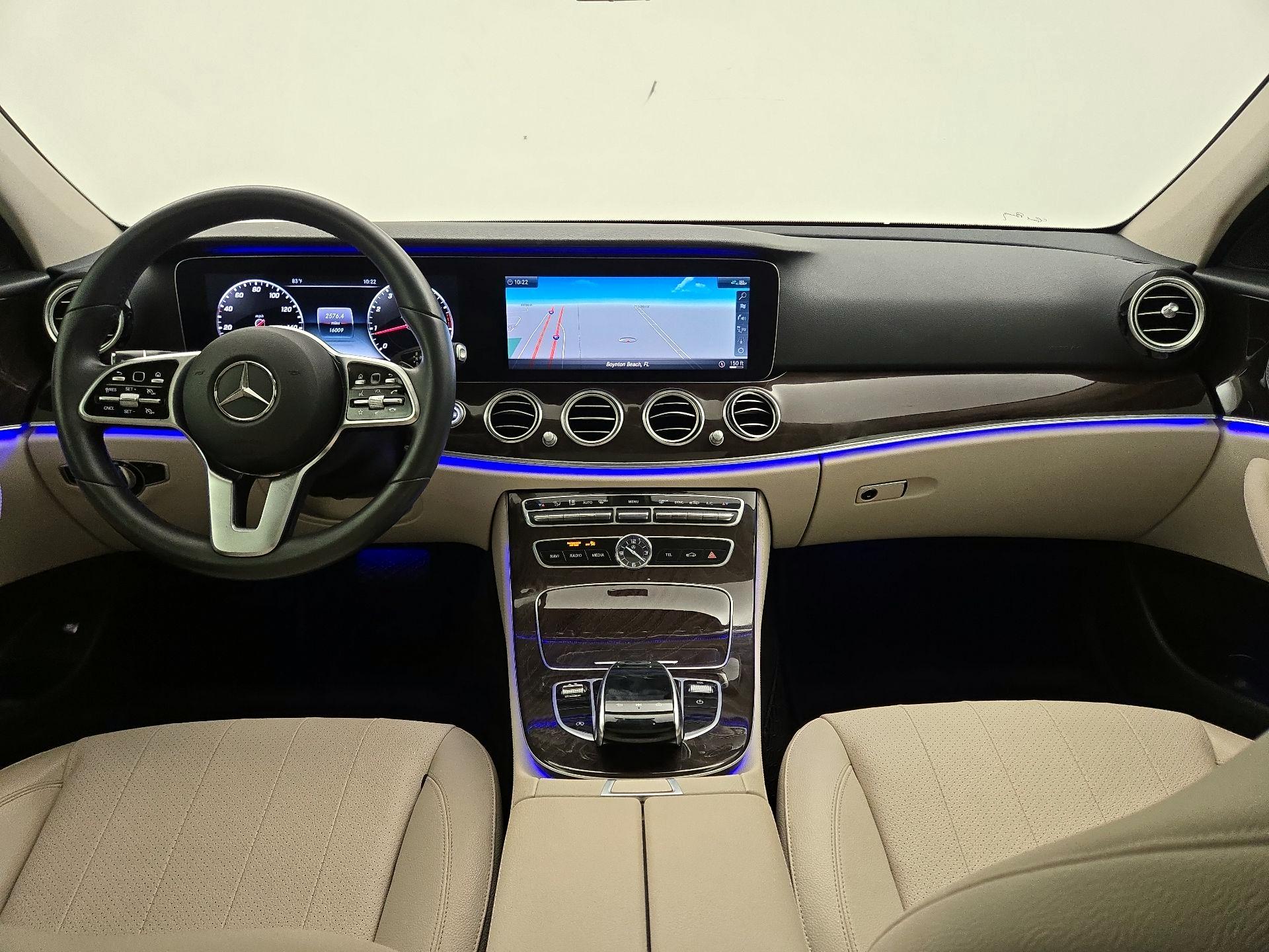 Thumbnail: 2020 Mercedes-Benz E-Class - 9