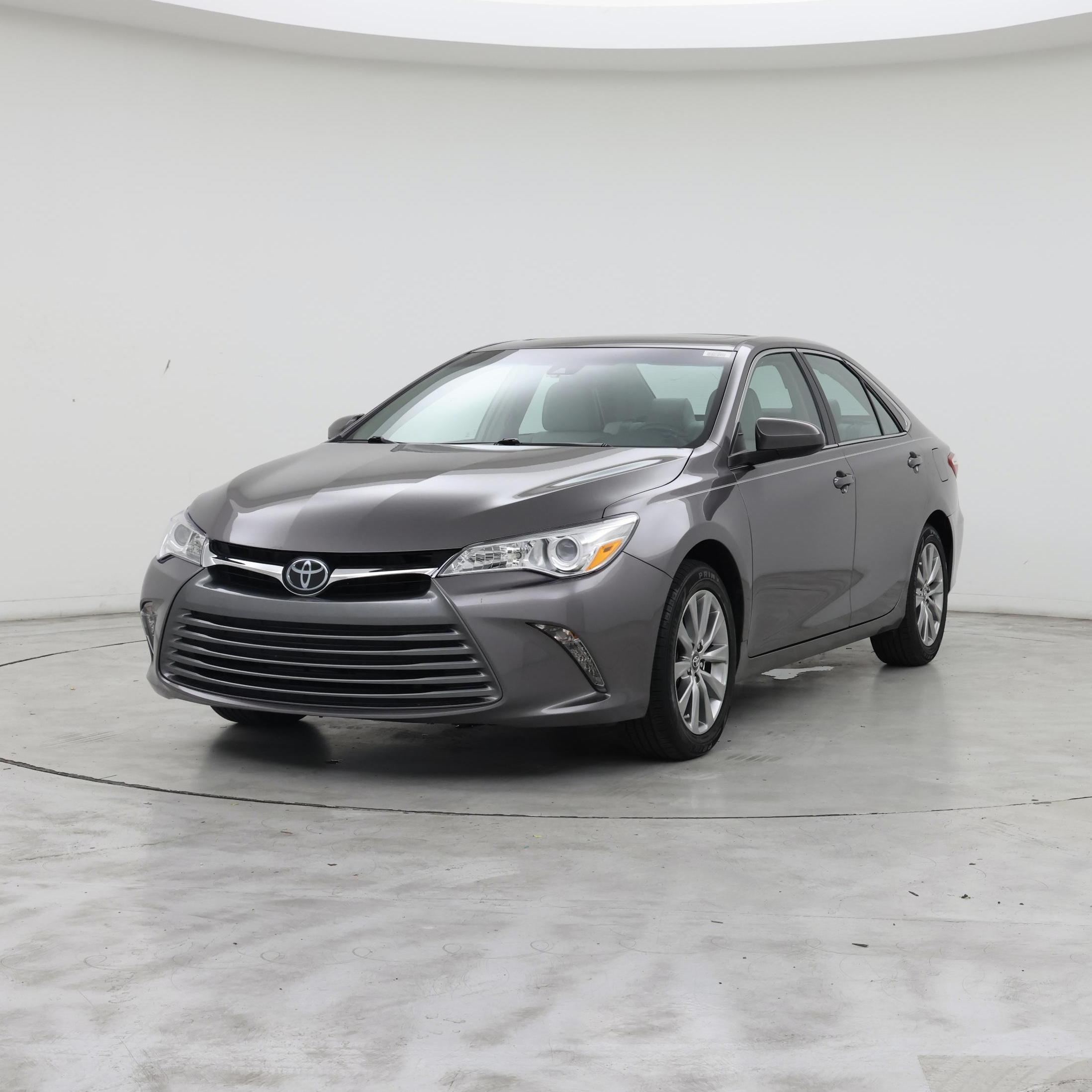 Thumbnail: 2017 Toyota Camry - 4