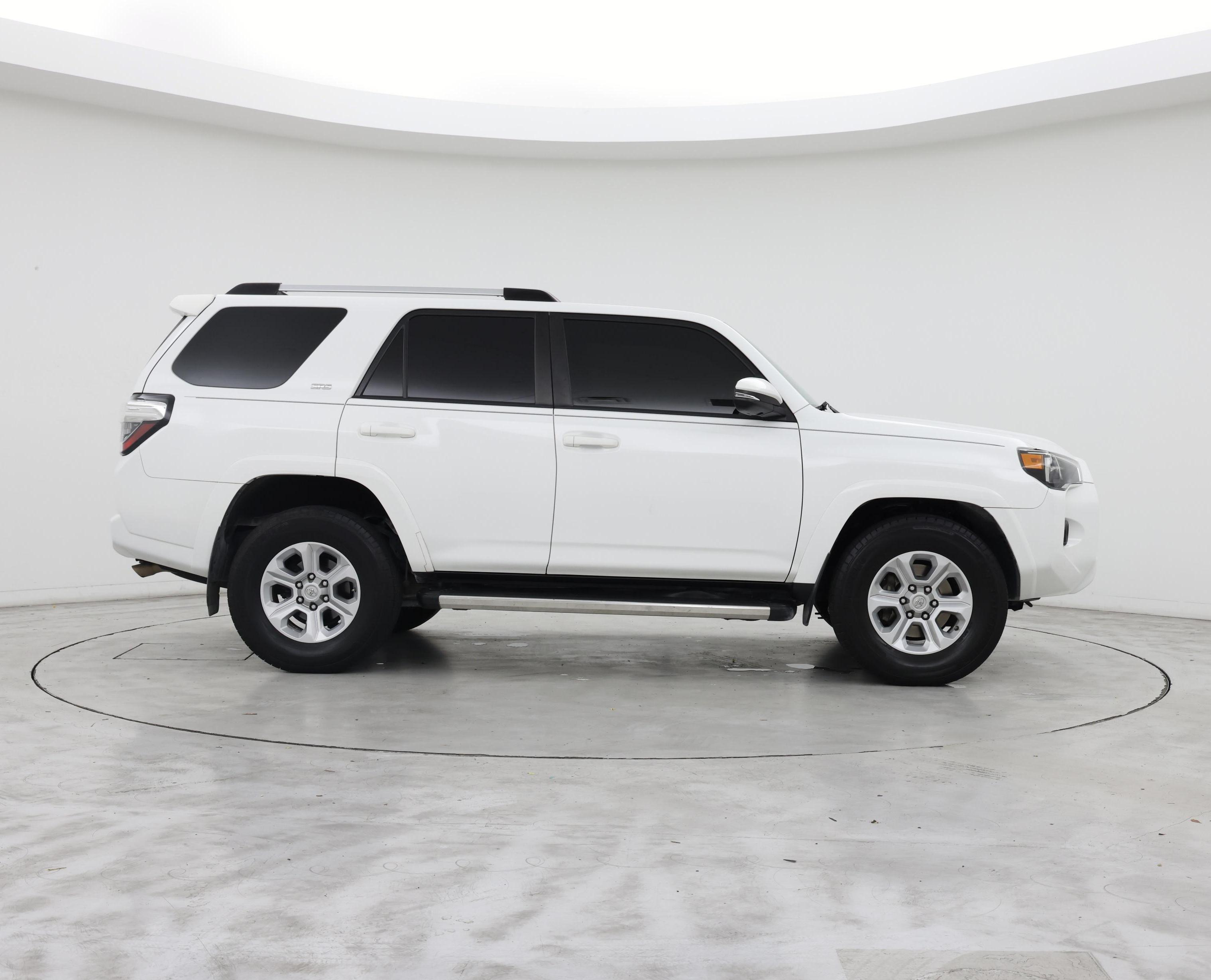 Thumbnail: 2020 Toyota 4Runner - 7