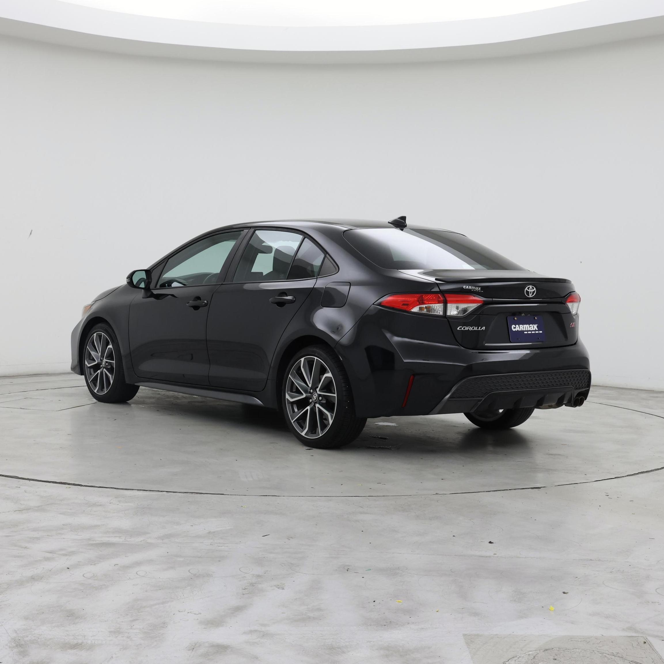 Thumbnail: 2021 Toyota Corolla - 2
