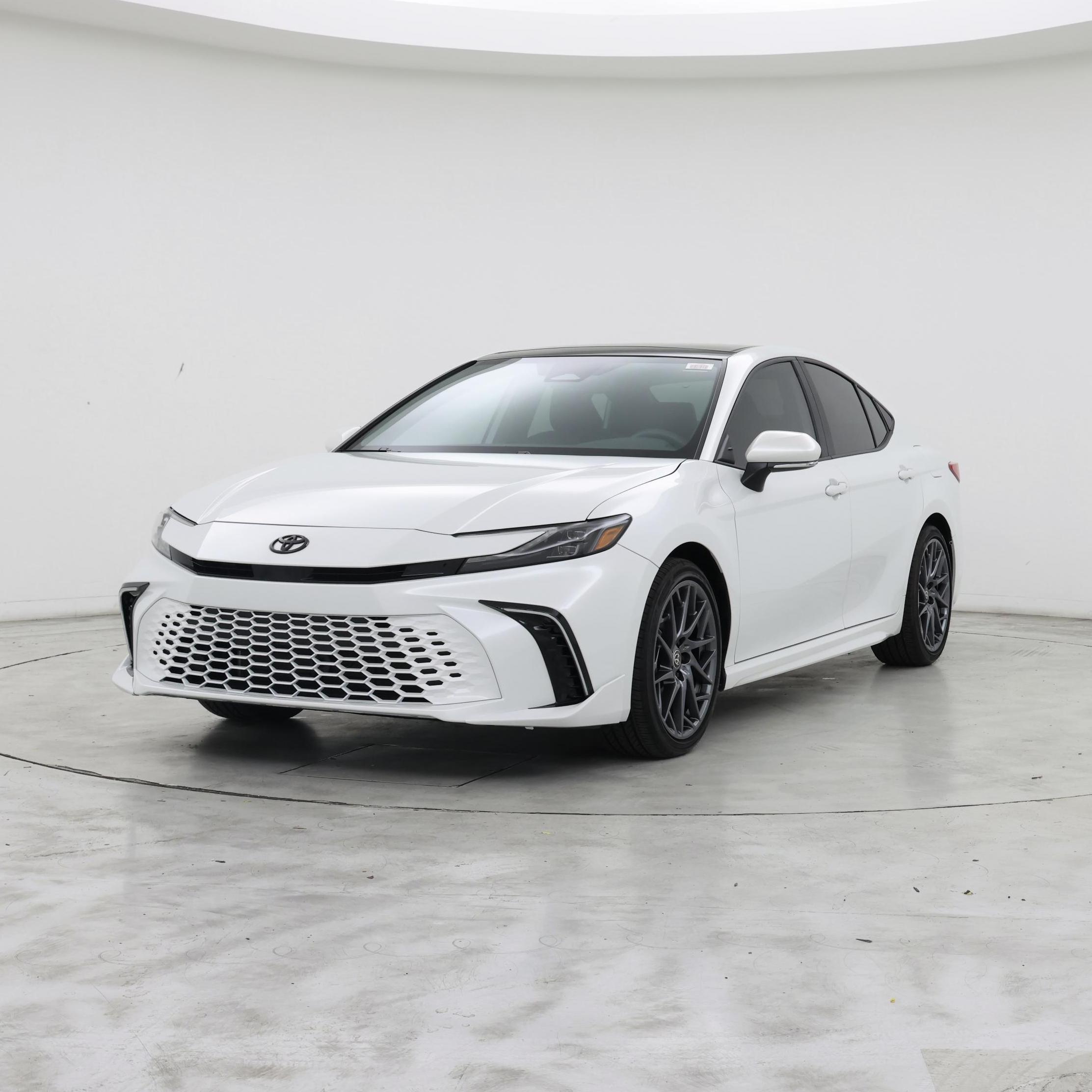 Thumbnail: 2025 Toyota Camry - 4