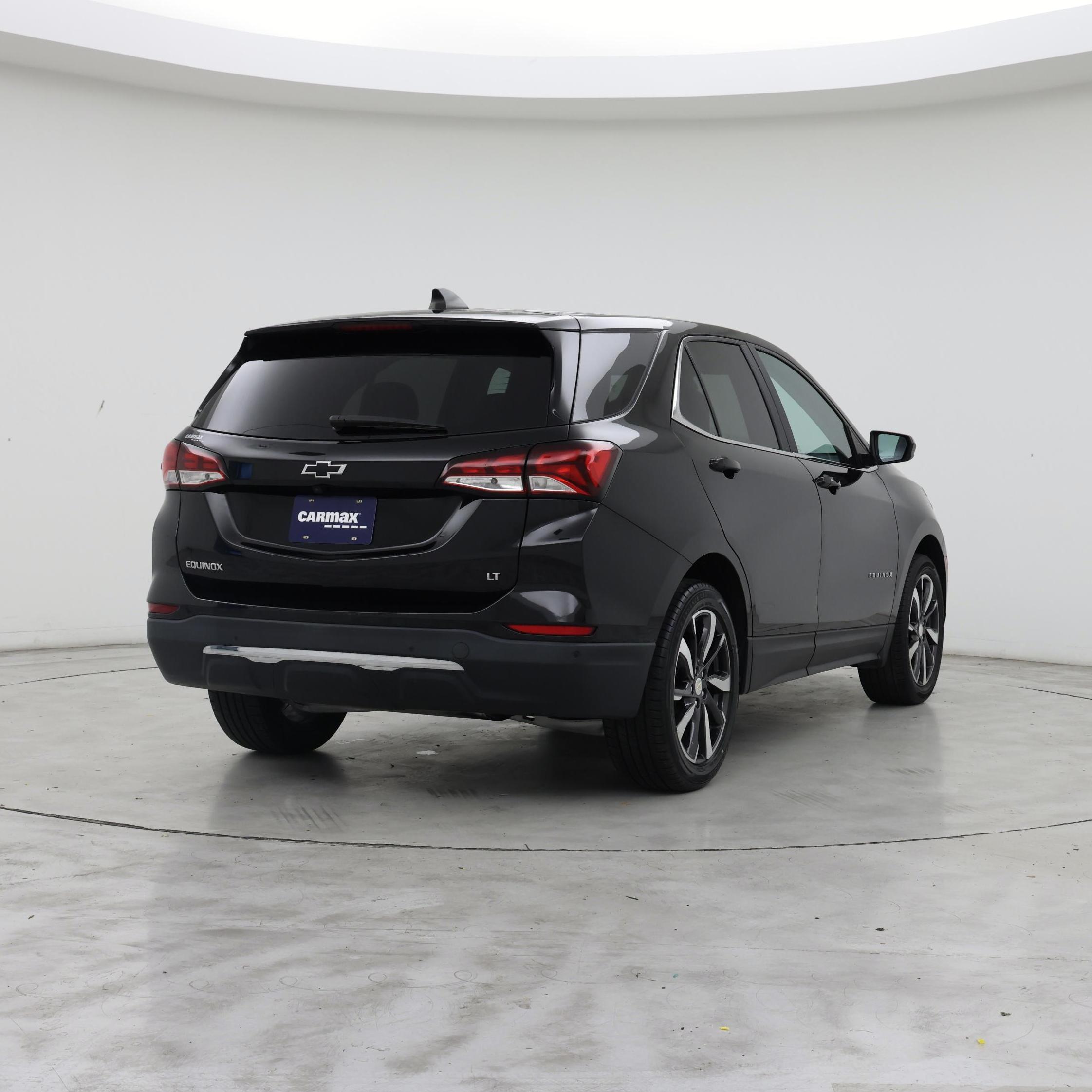 Thumbnail: 2022 Chevrolet Equinox - 8