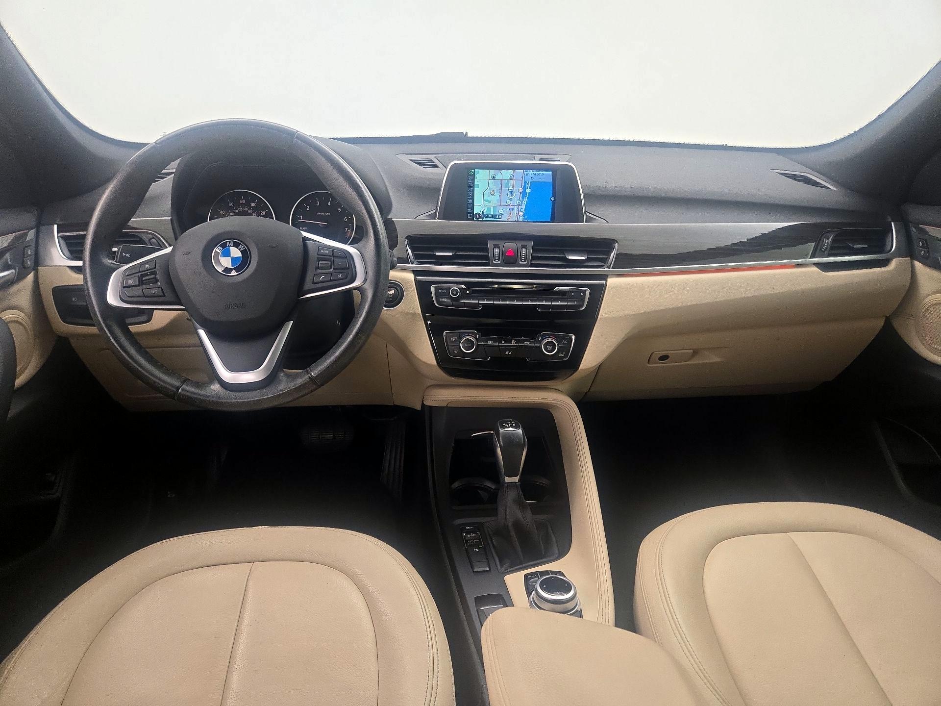Thumbnail: 2017 BMW X1 - 9