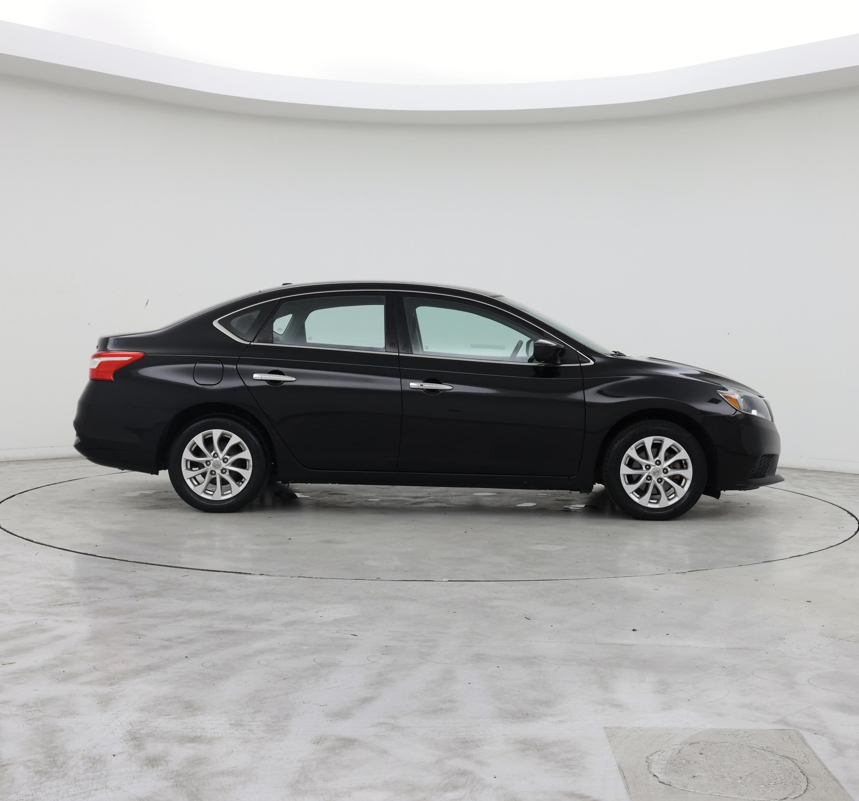 Thumbnail: 2018 Nissan Sentra - 7