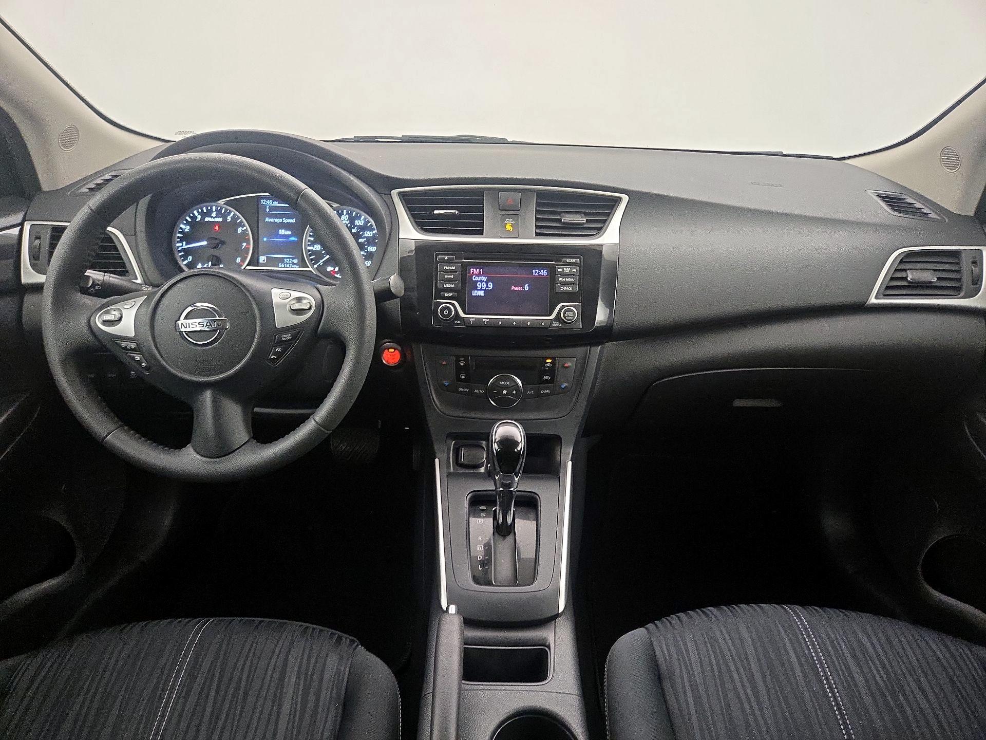 Thumbnail: 2018 Nissan Sentra - 9