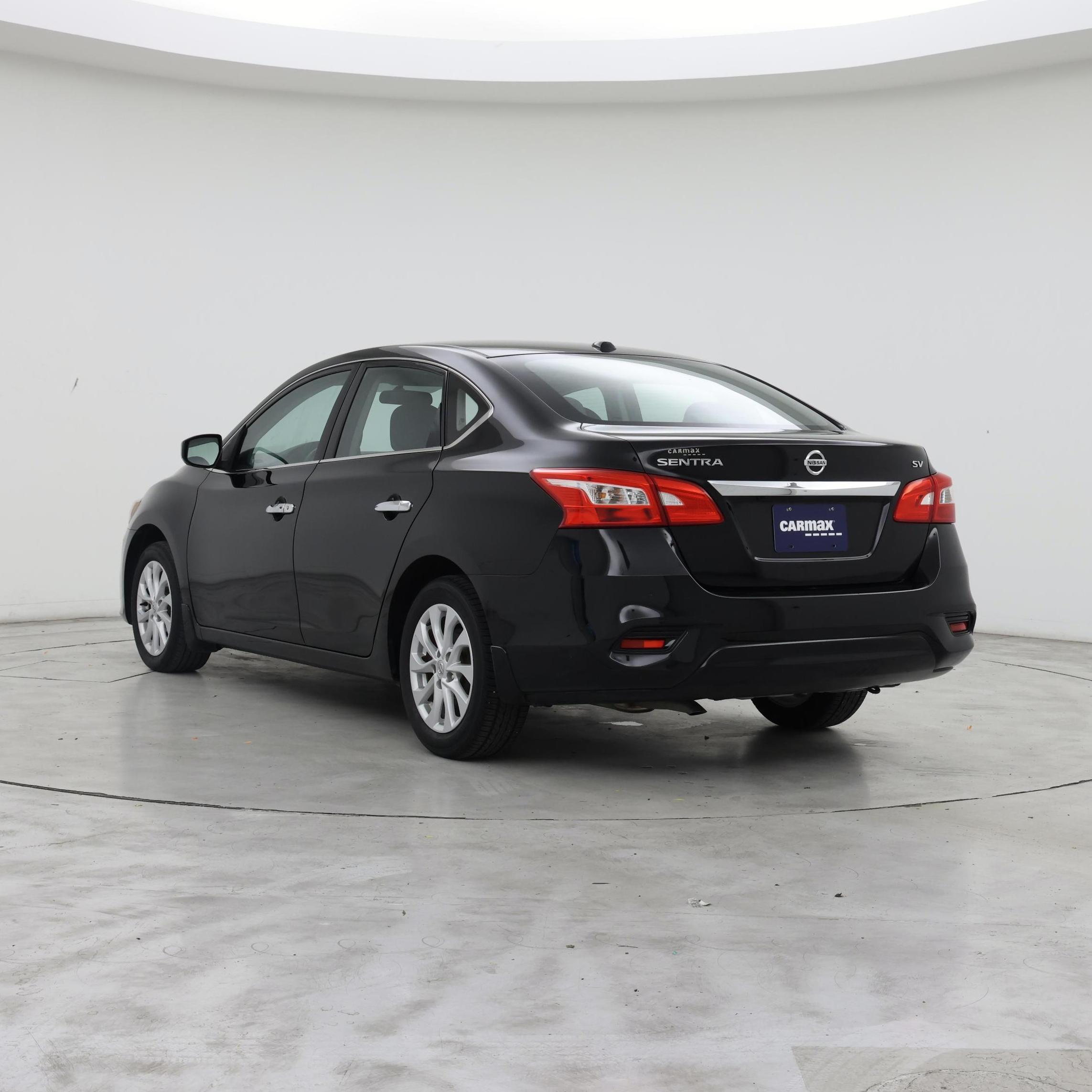 Thumbnail: 2018 Nissan Sentra - 2