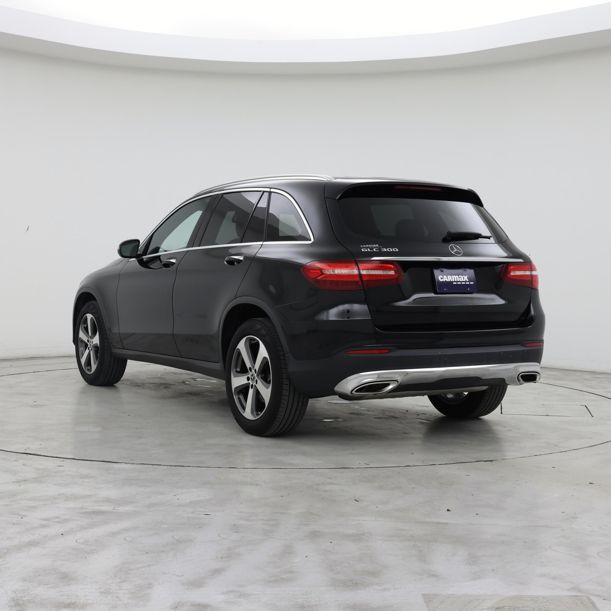 Thumbnail: 2019 Mercedes-Benz GLC - 2
