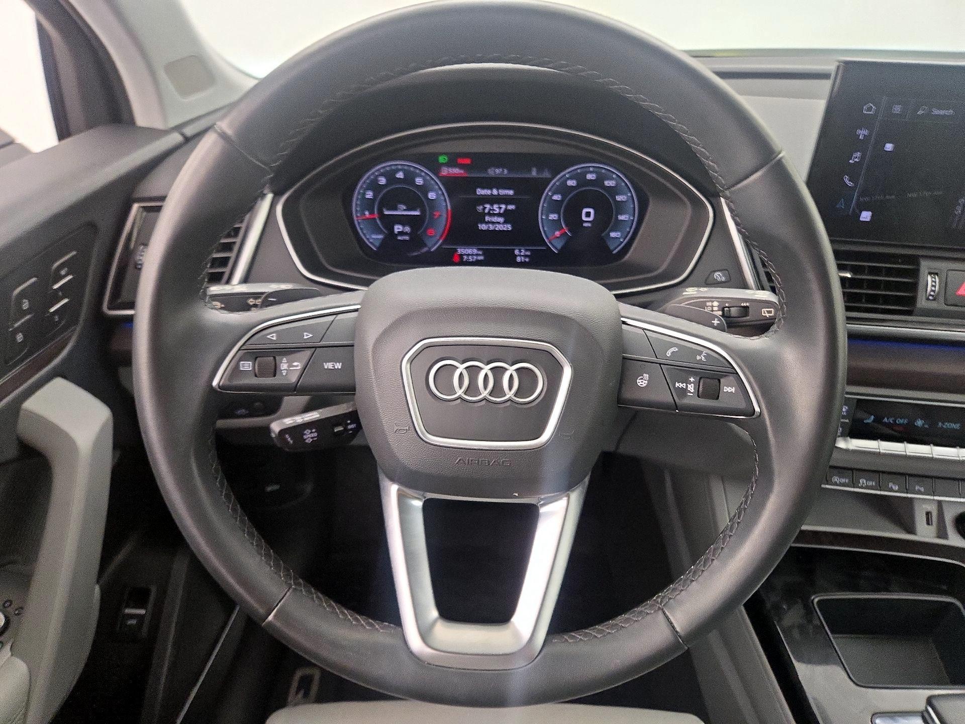 Thumbnail: 2022 Audi Q5 - 10