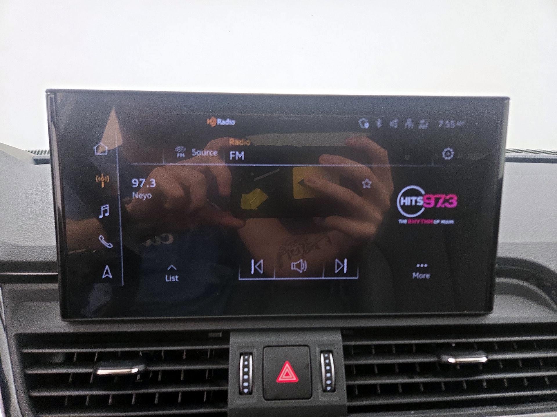 Thumbnail: 2022 Audi Q5 - 16