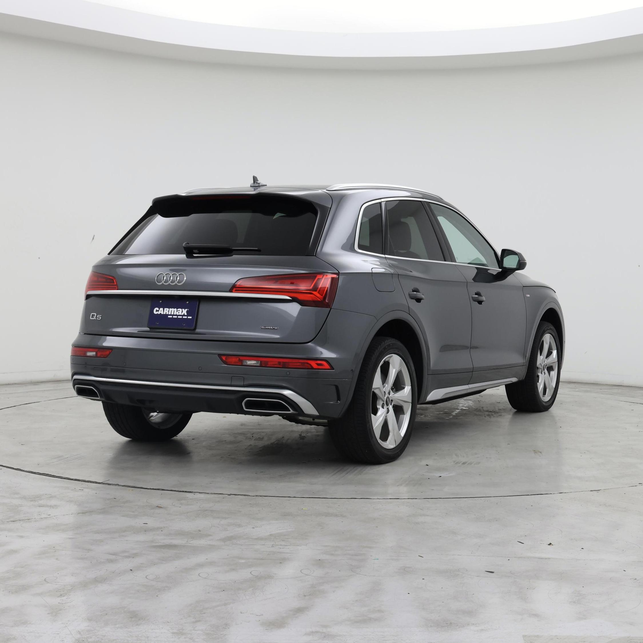 Thumbnail: 2022 Audi Q5 - 8