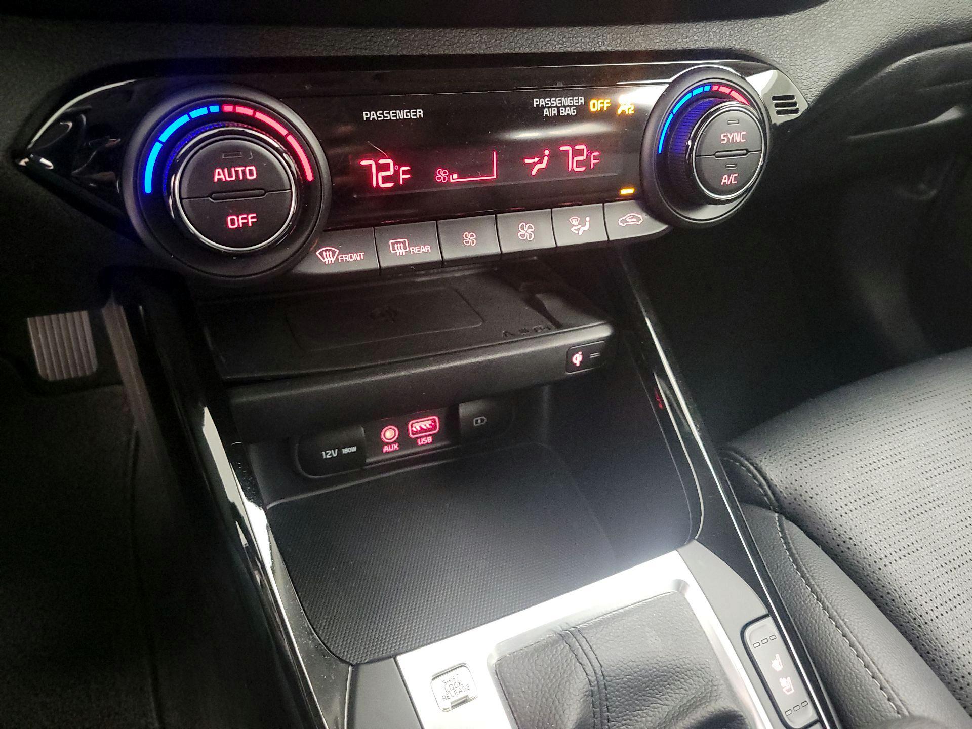 Thumbnail: 2021 Kia Forte - 17