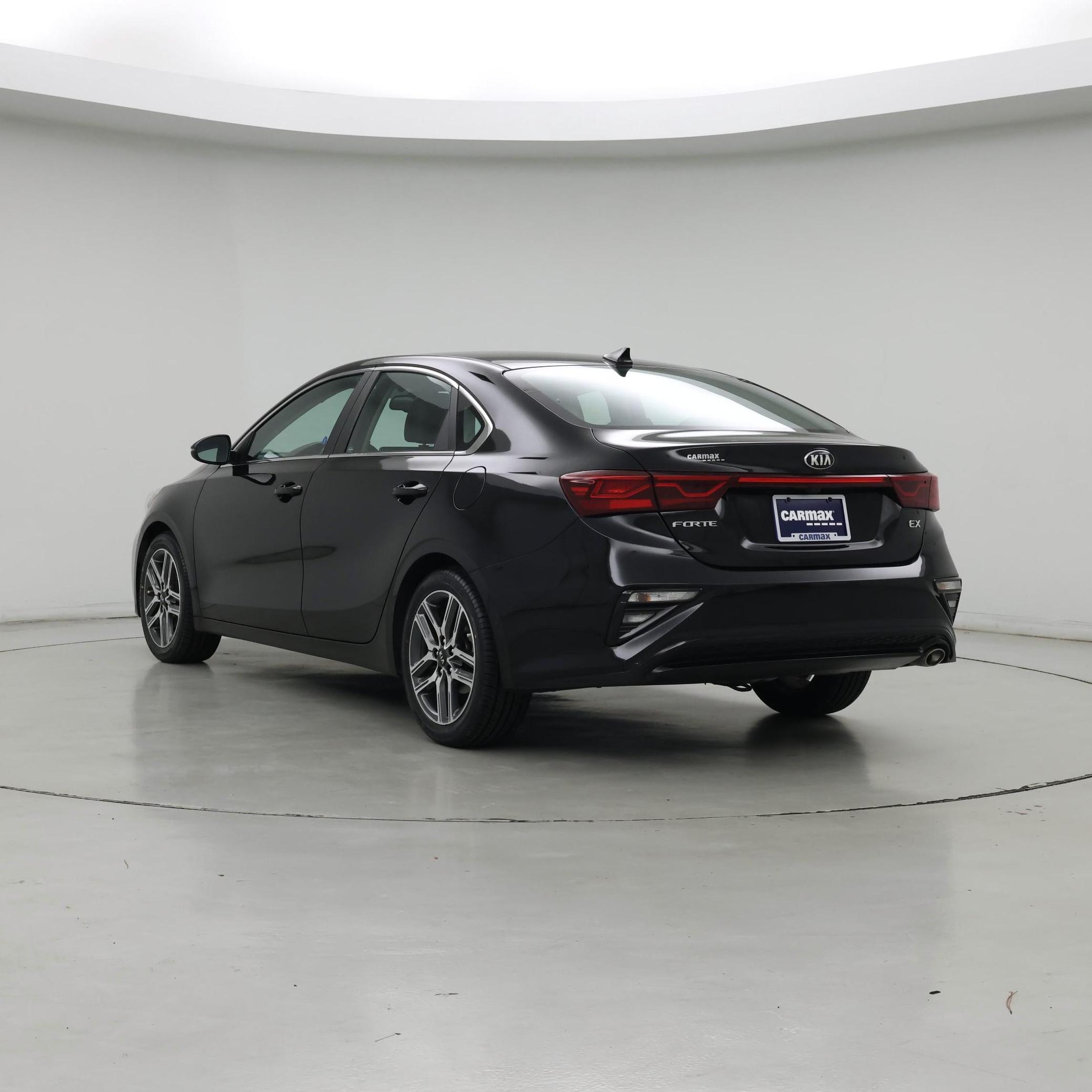 Thumbnail: 2021 Kia Forte - 2