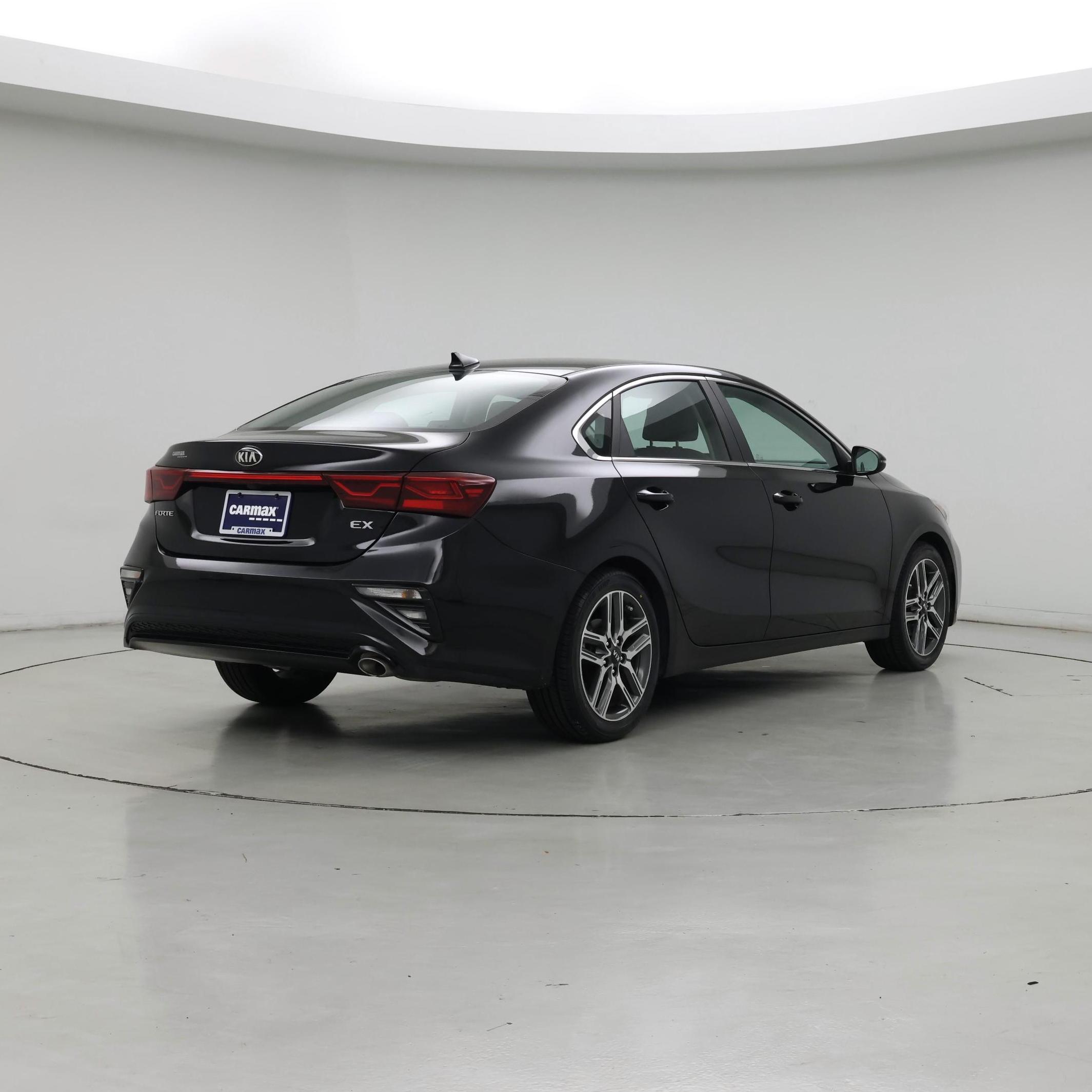 Thumbnail: 2021 Kia Forte - 8