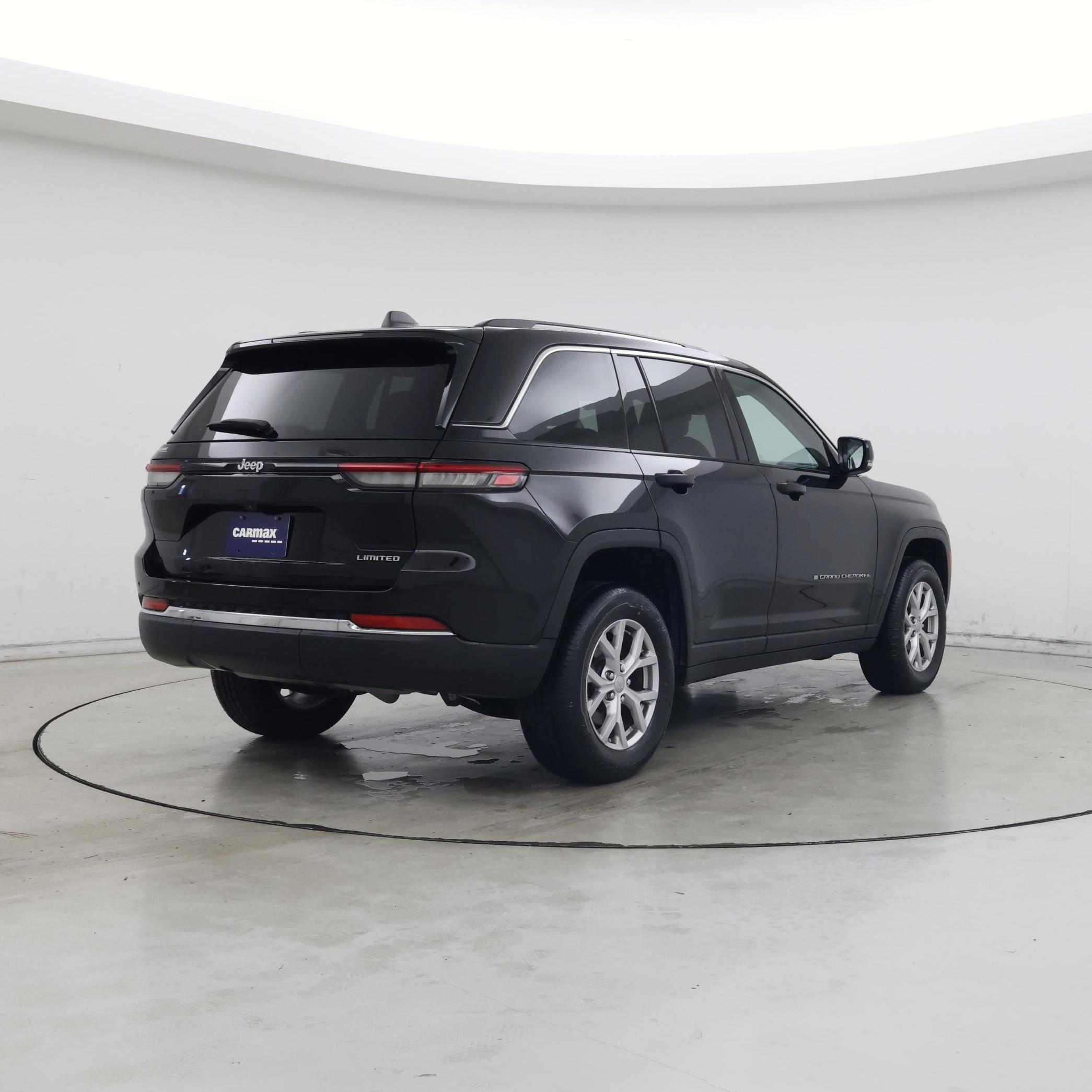 Thumbnail: 2022 Jeep Grand Cherokee - 8
