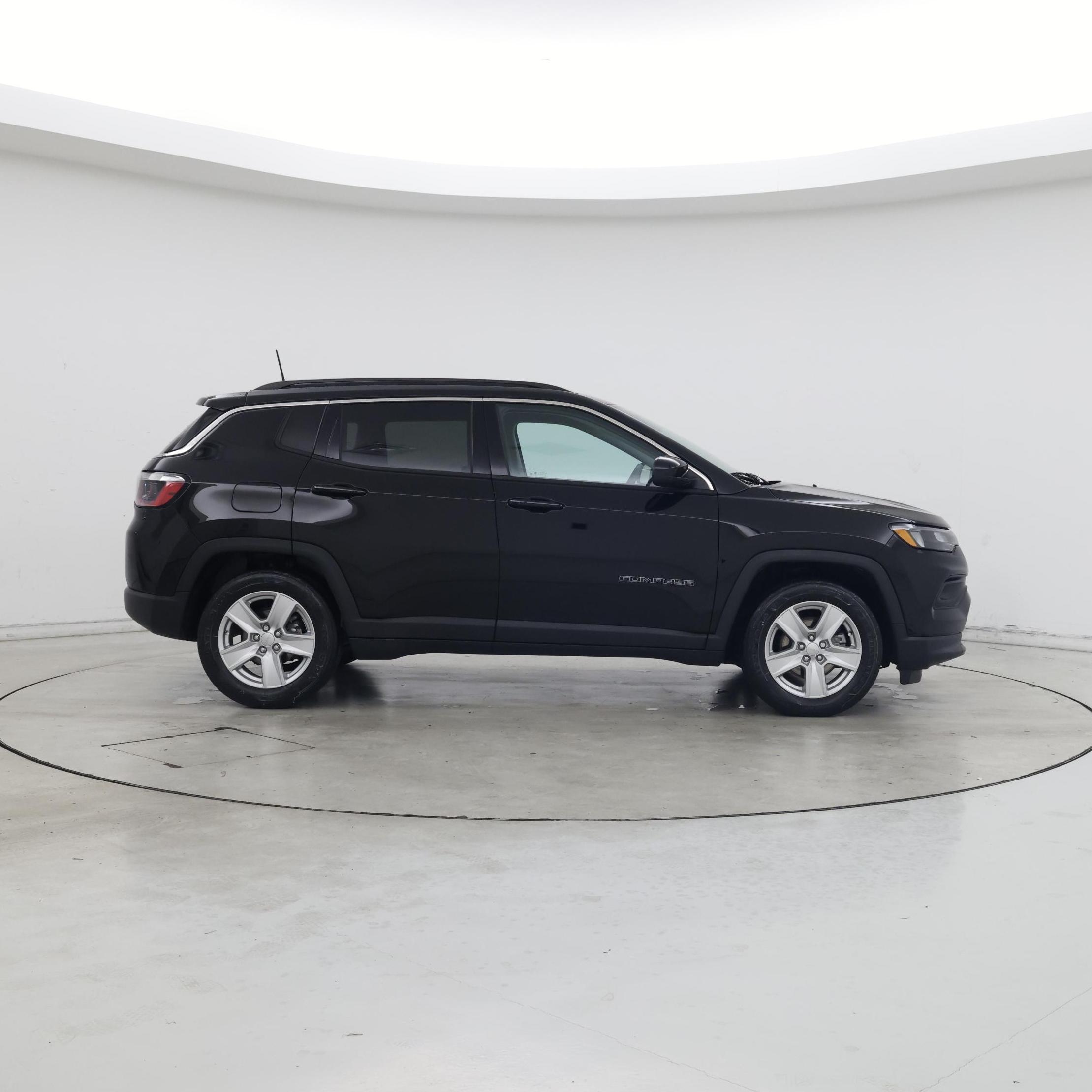 Thumbnail: 2022 Jeep Compass - 7