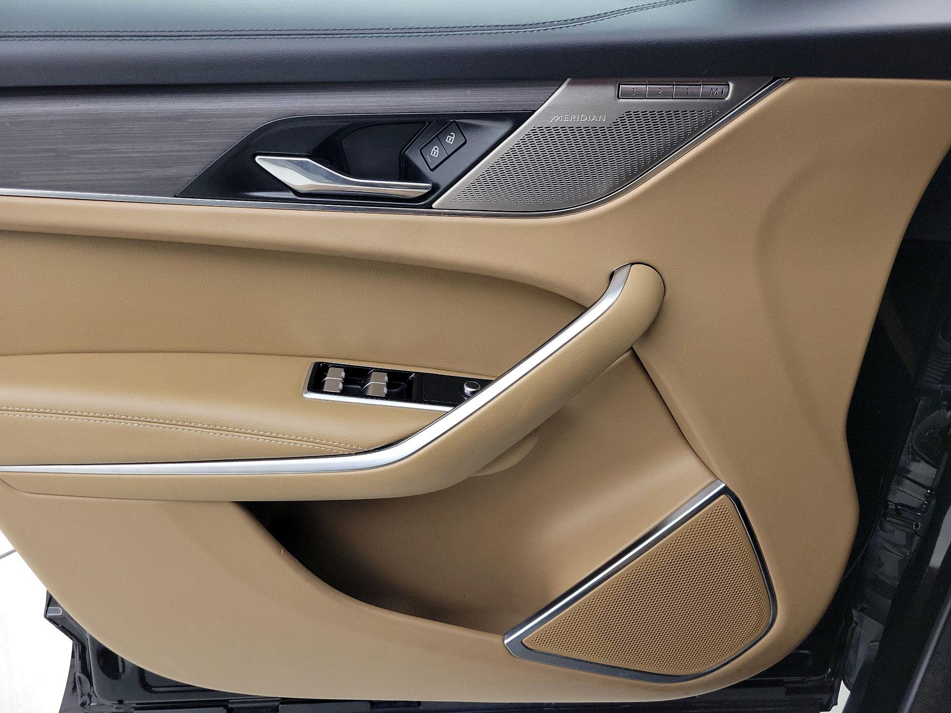 Thumbnail: 2023 Jaguar F-Pace - 12