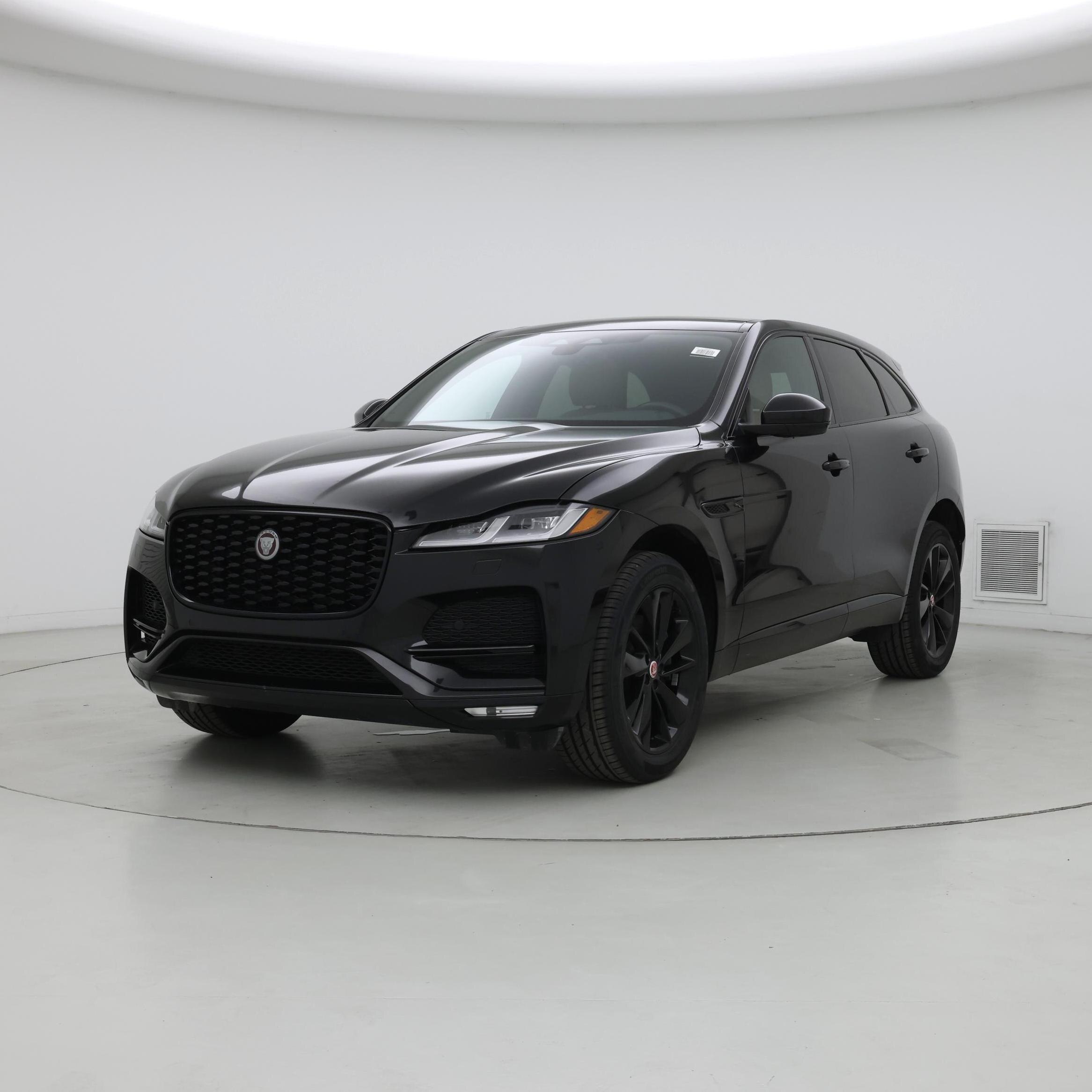 Thumbnail: 2023 Jaguar F-Pace - 4