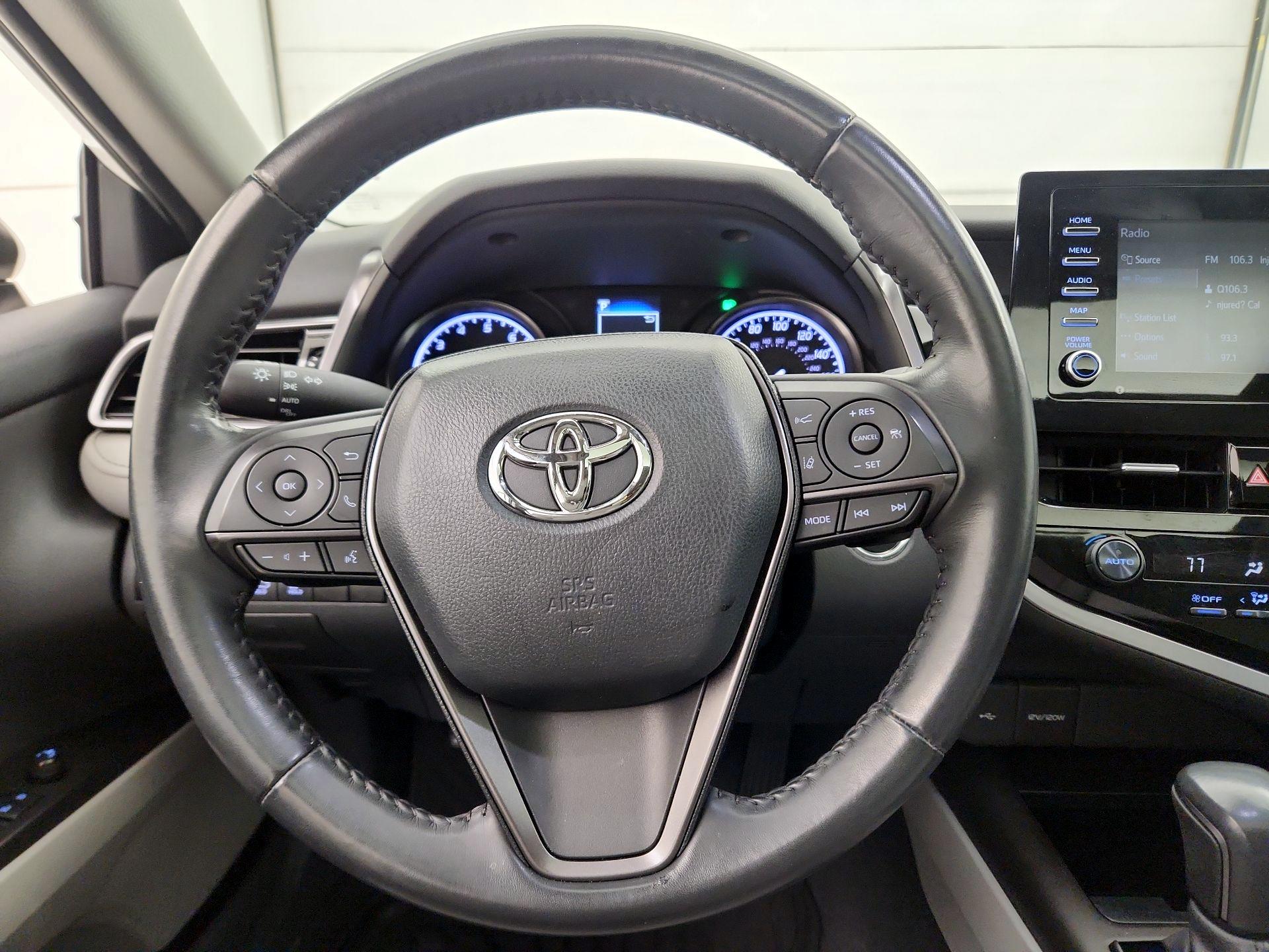 Thumbnail: 2021 Toyota Camry - 10