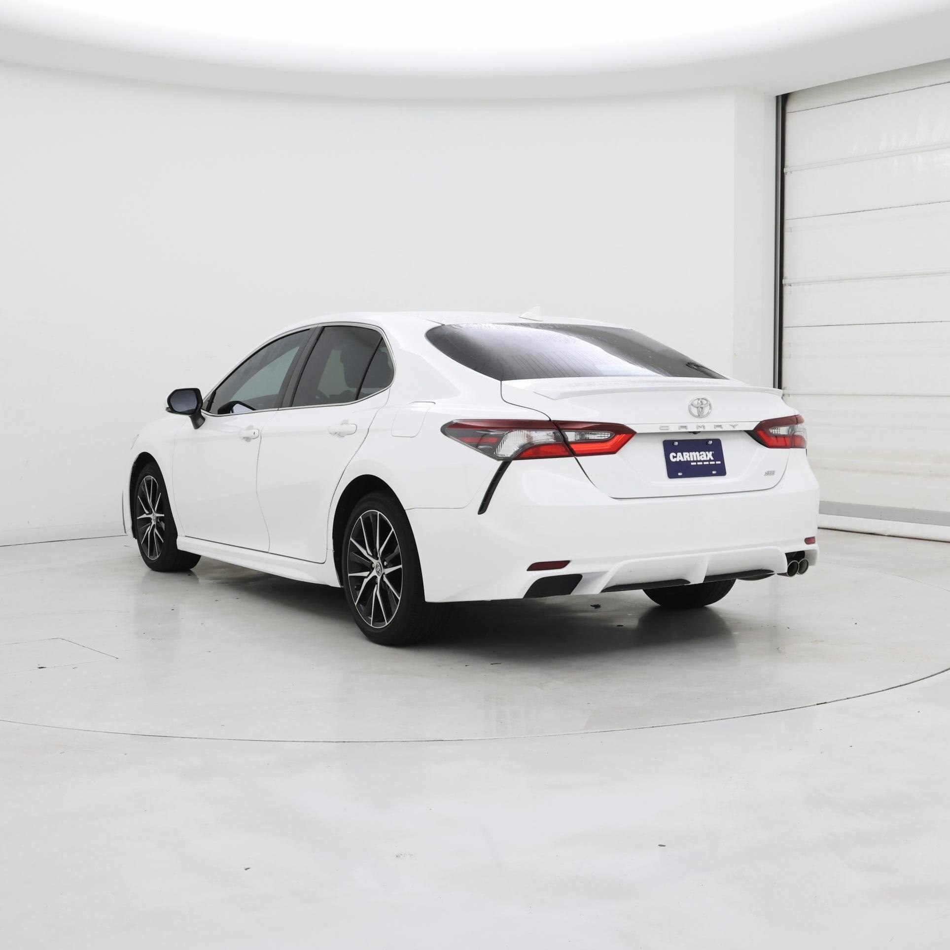 Thumbnail: 2021 Toyota Camry - 2