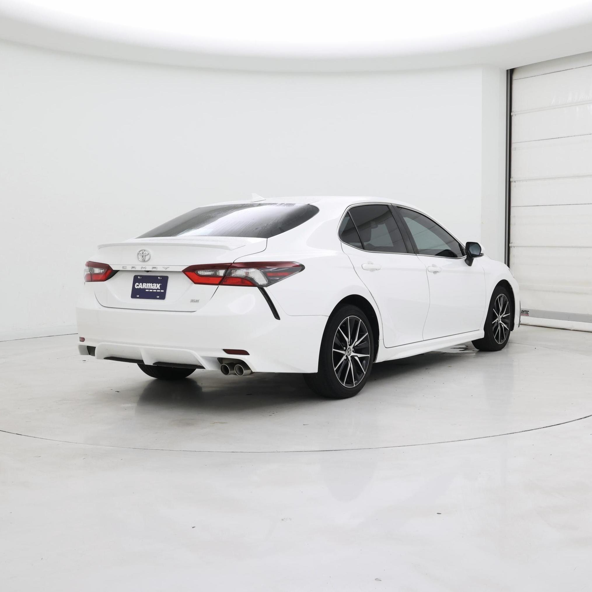 Thumbnail: 2021 Toyota Camry - 8