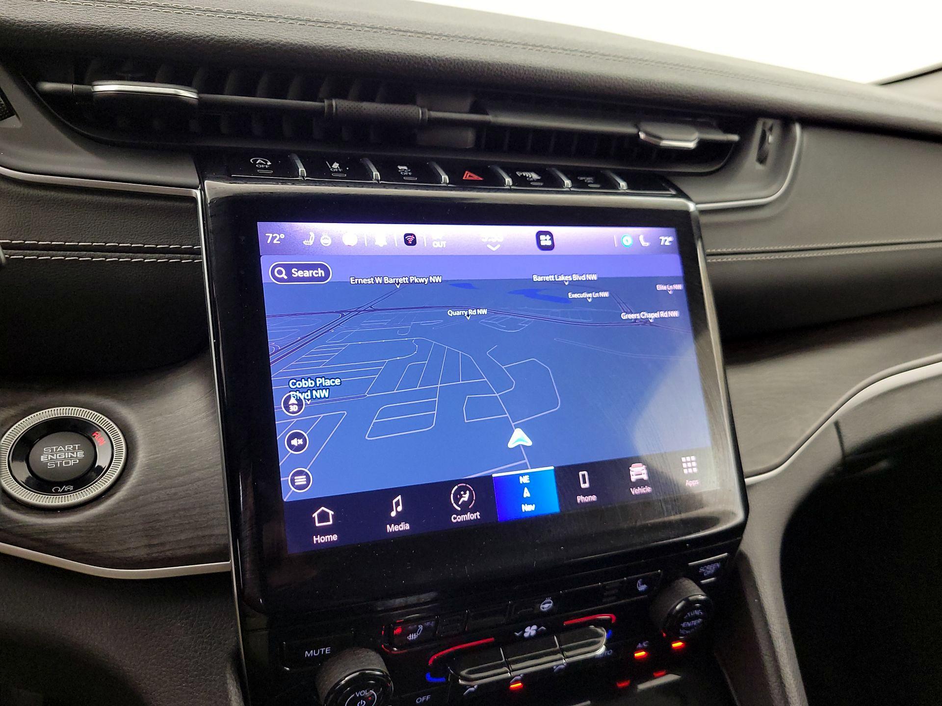 Thumbnail: 2022 Jeep Grand Cherokee - 14