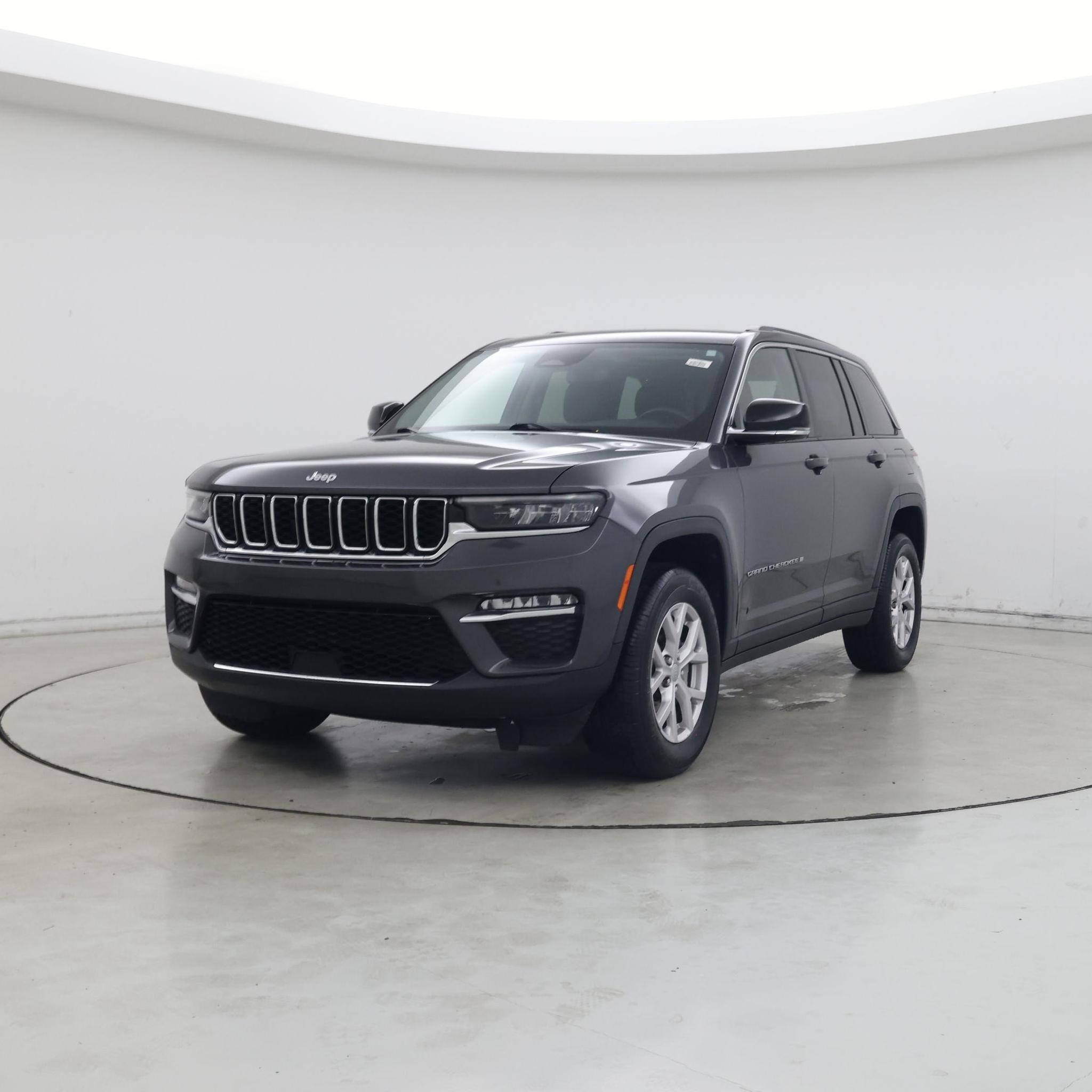 Thumbnail: 2022 Jeep Grand Cherokee - 4