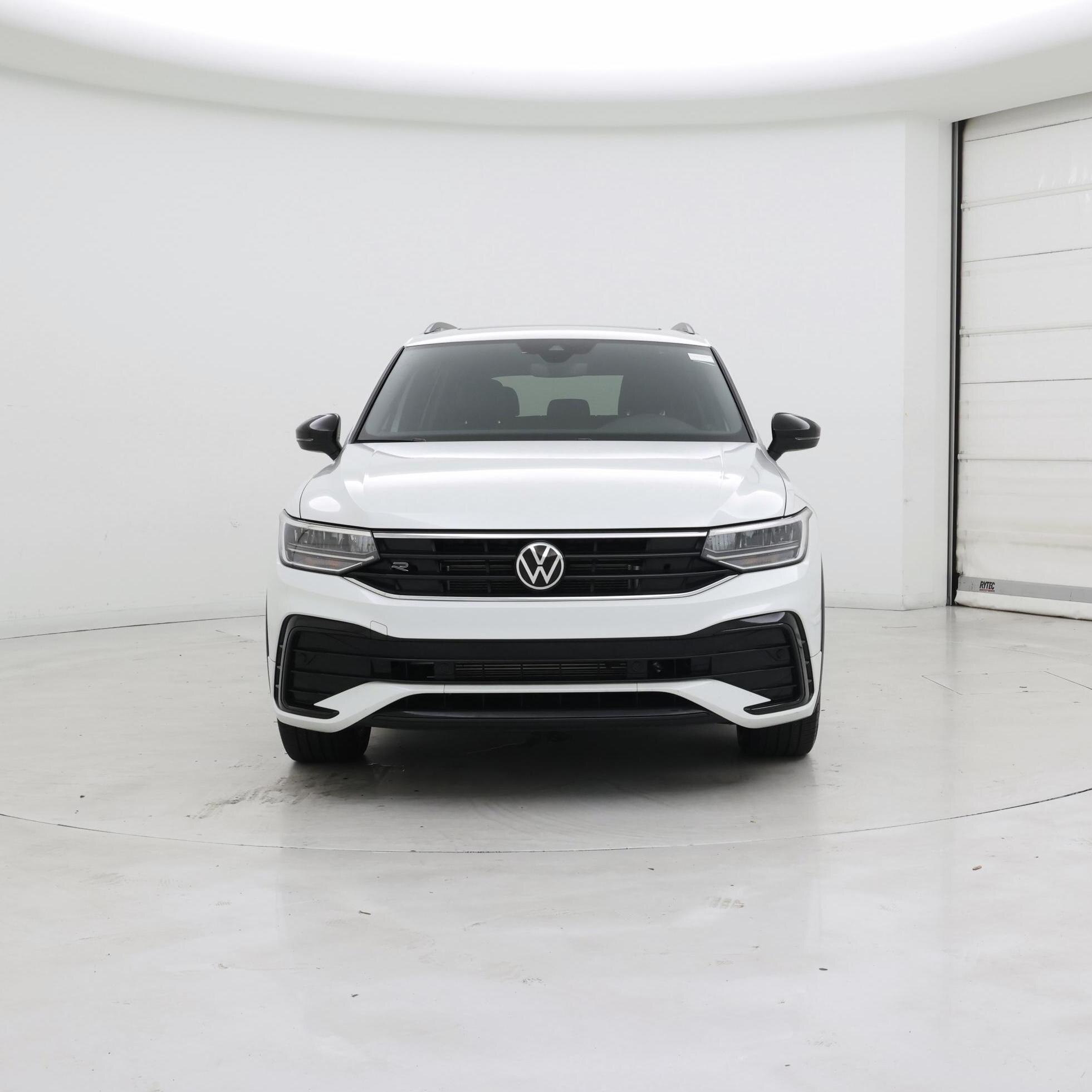 Thumbnail: 2023 Volkswagen Tiguan - 5