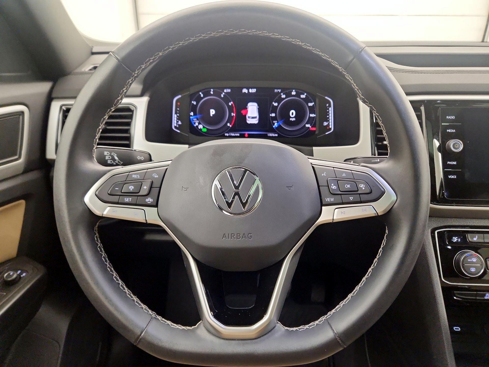 Thumbnail: 2022 Volkswagen Atlas - 10