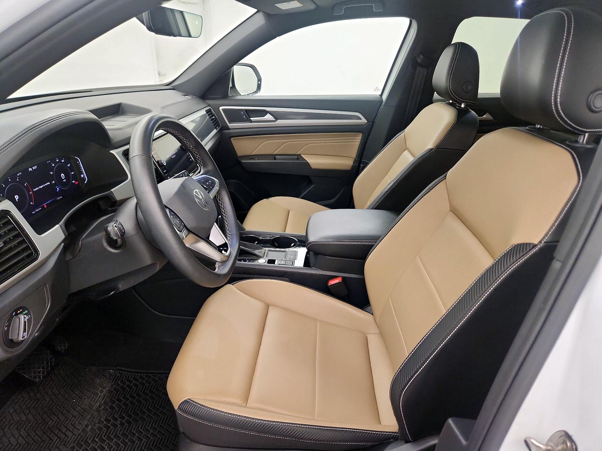 Thumbnail: 2022 Volkswagen Atlas - 11