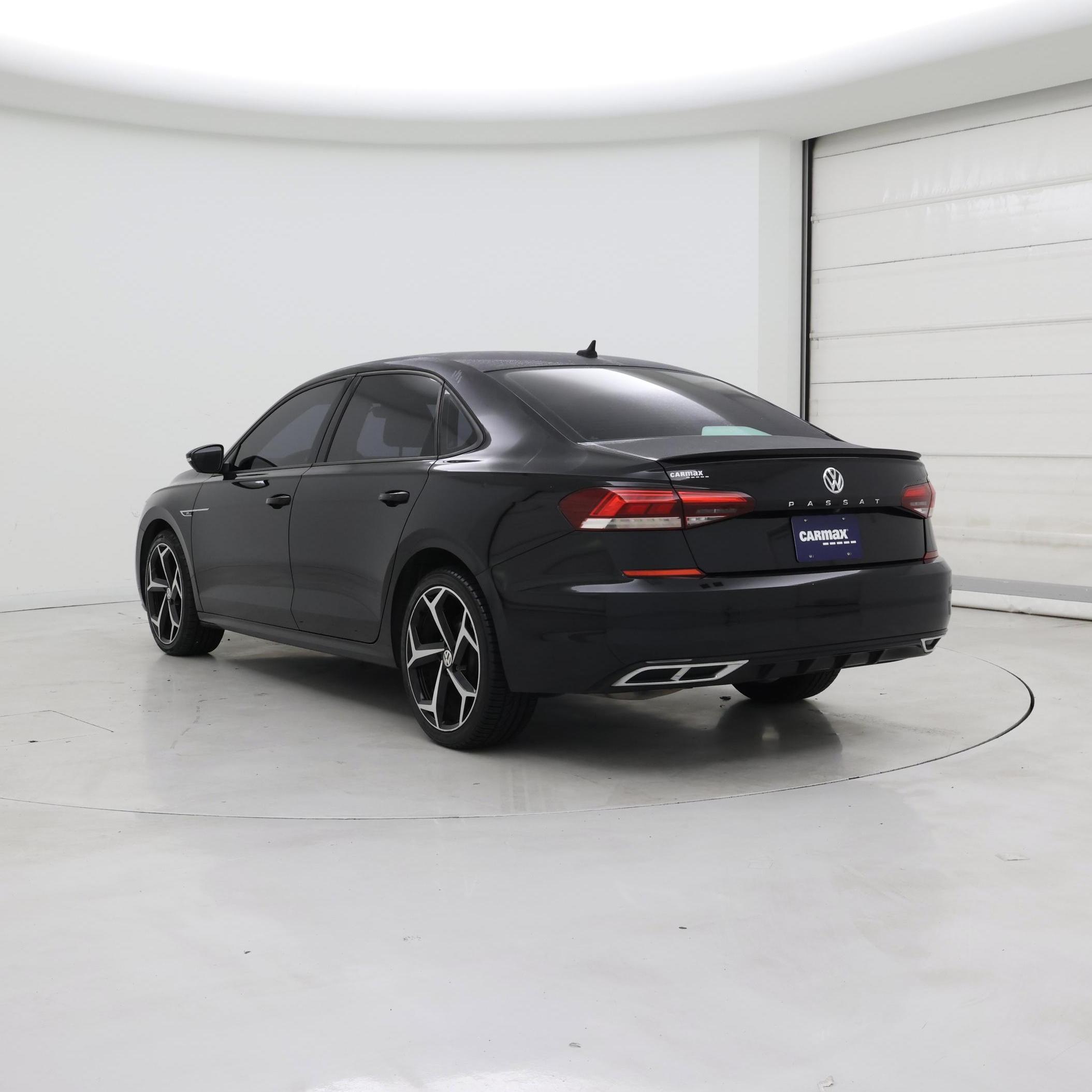 Thumbnail: 2020 Volkswagen Passat - 2